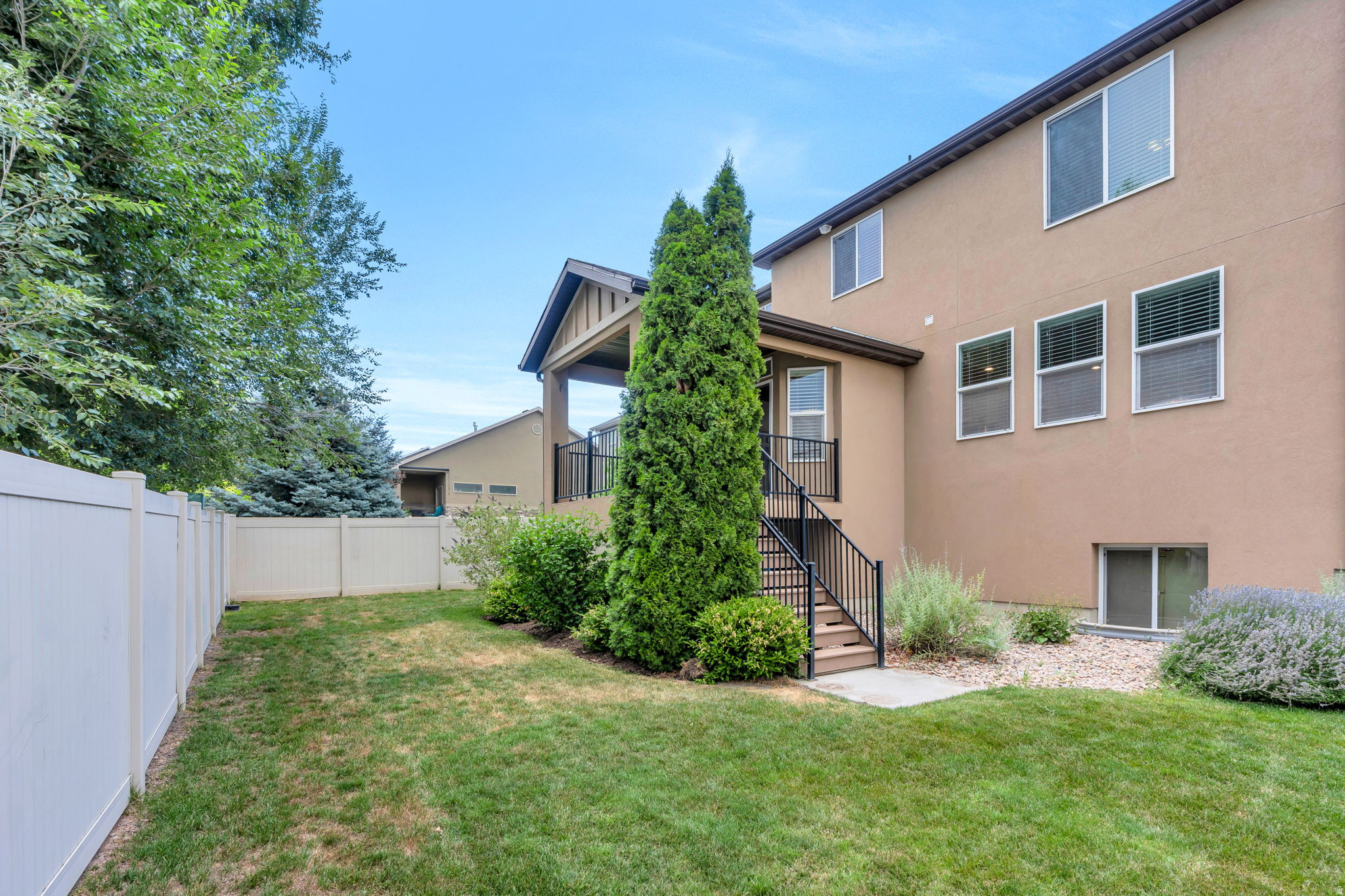 GARDEN GLEN - Residential