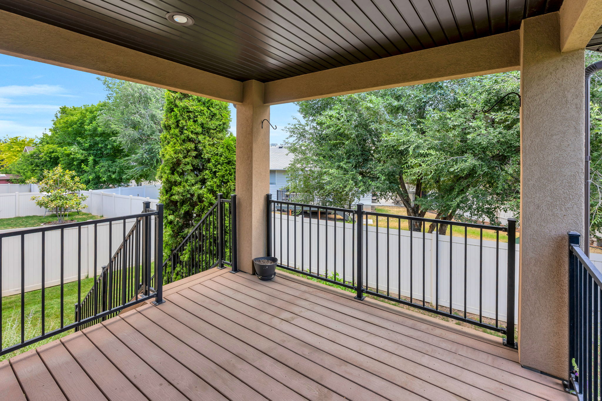 GARDEN GLEN - Residential