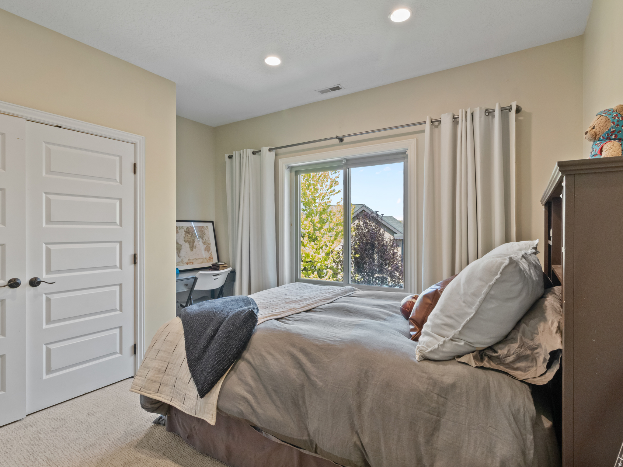 EAGLE SUMMIT PHASE 2 - Residential
