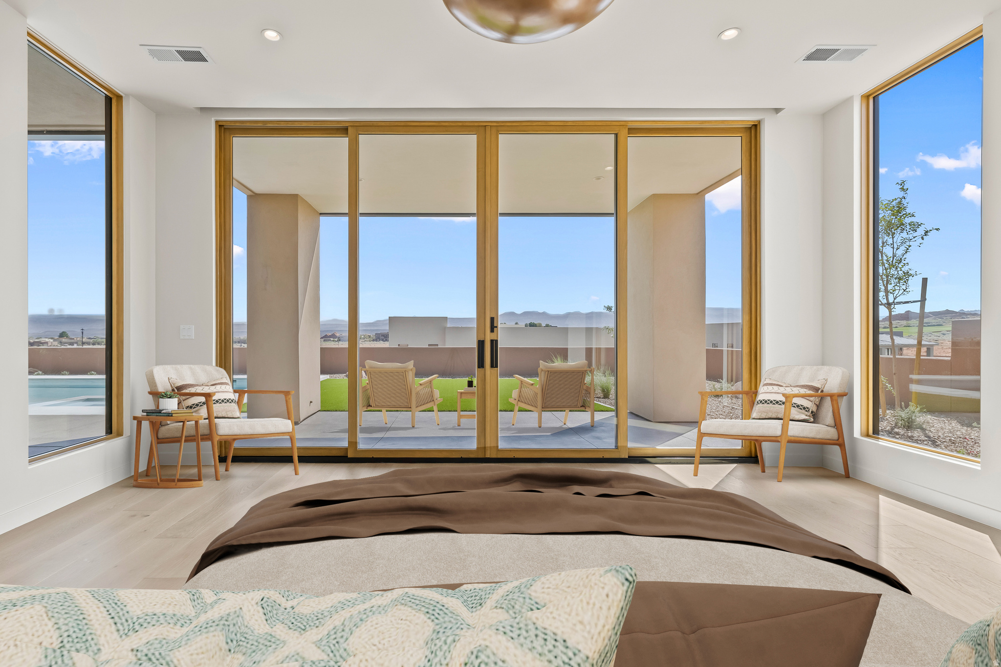 ESTATES AT SAND HOLLOW - Residential