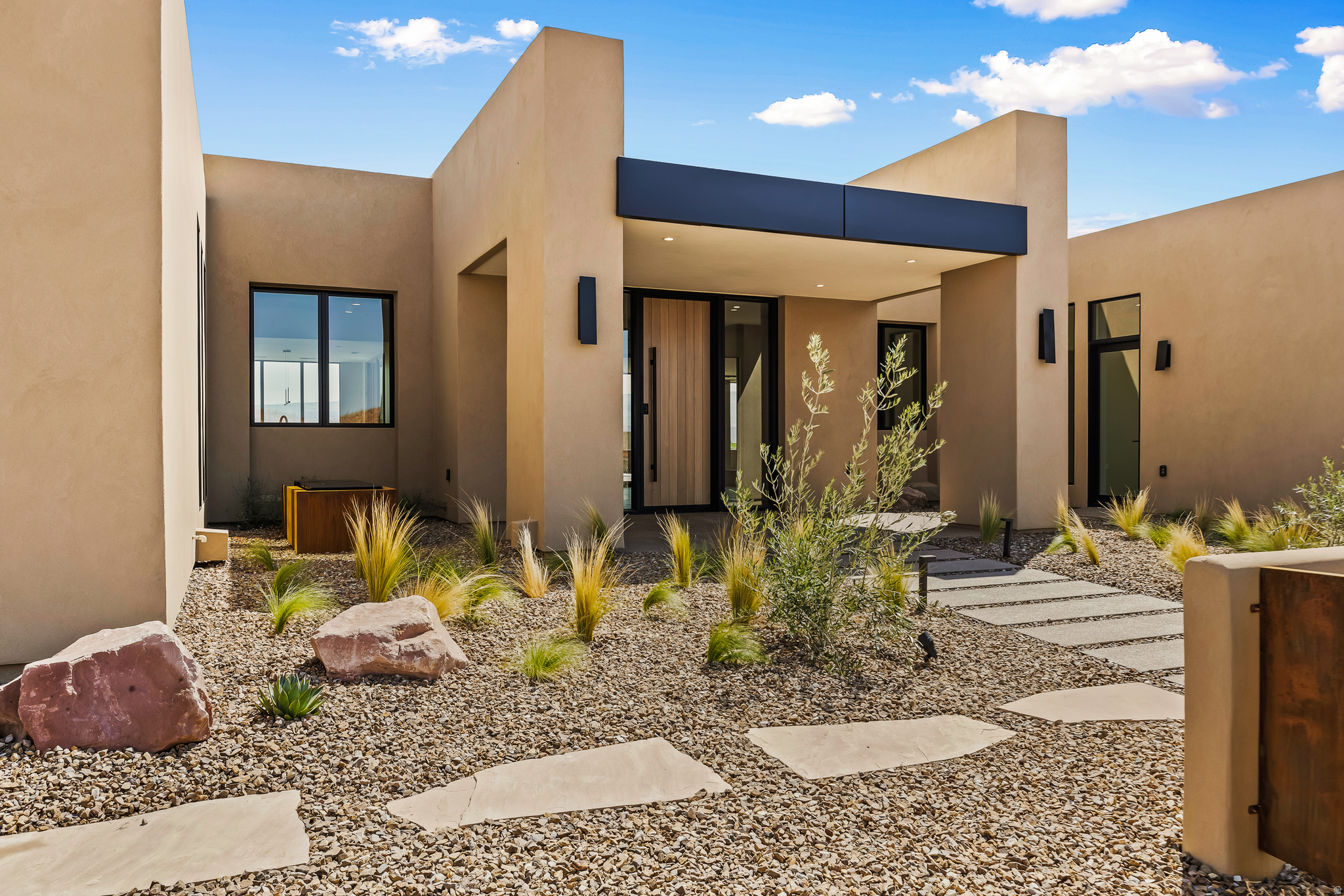 ESTATES AT SAND HOLLOW - Residential