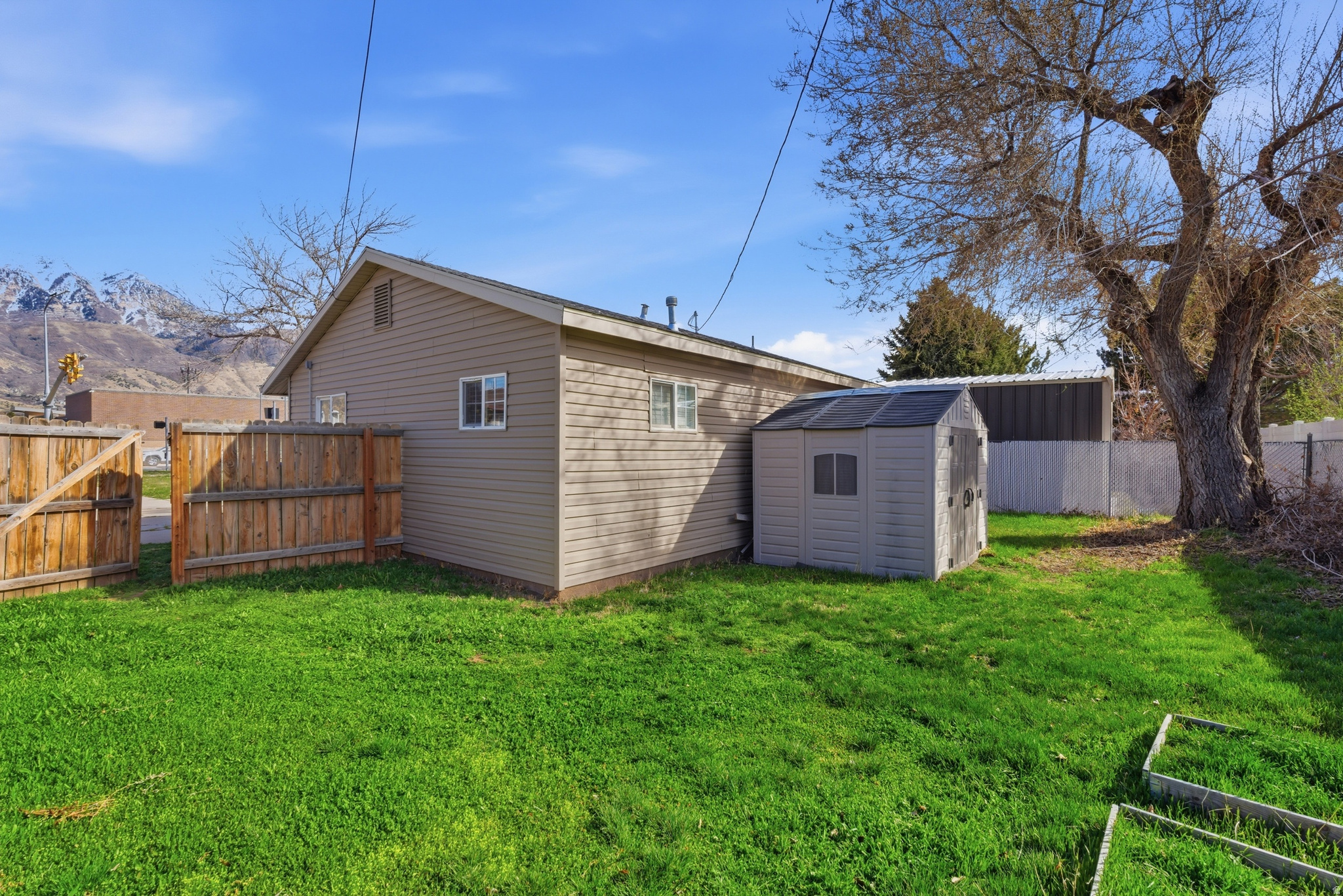 KNIGHT SUBDVISION - Residential