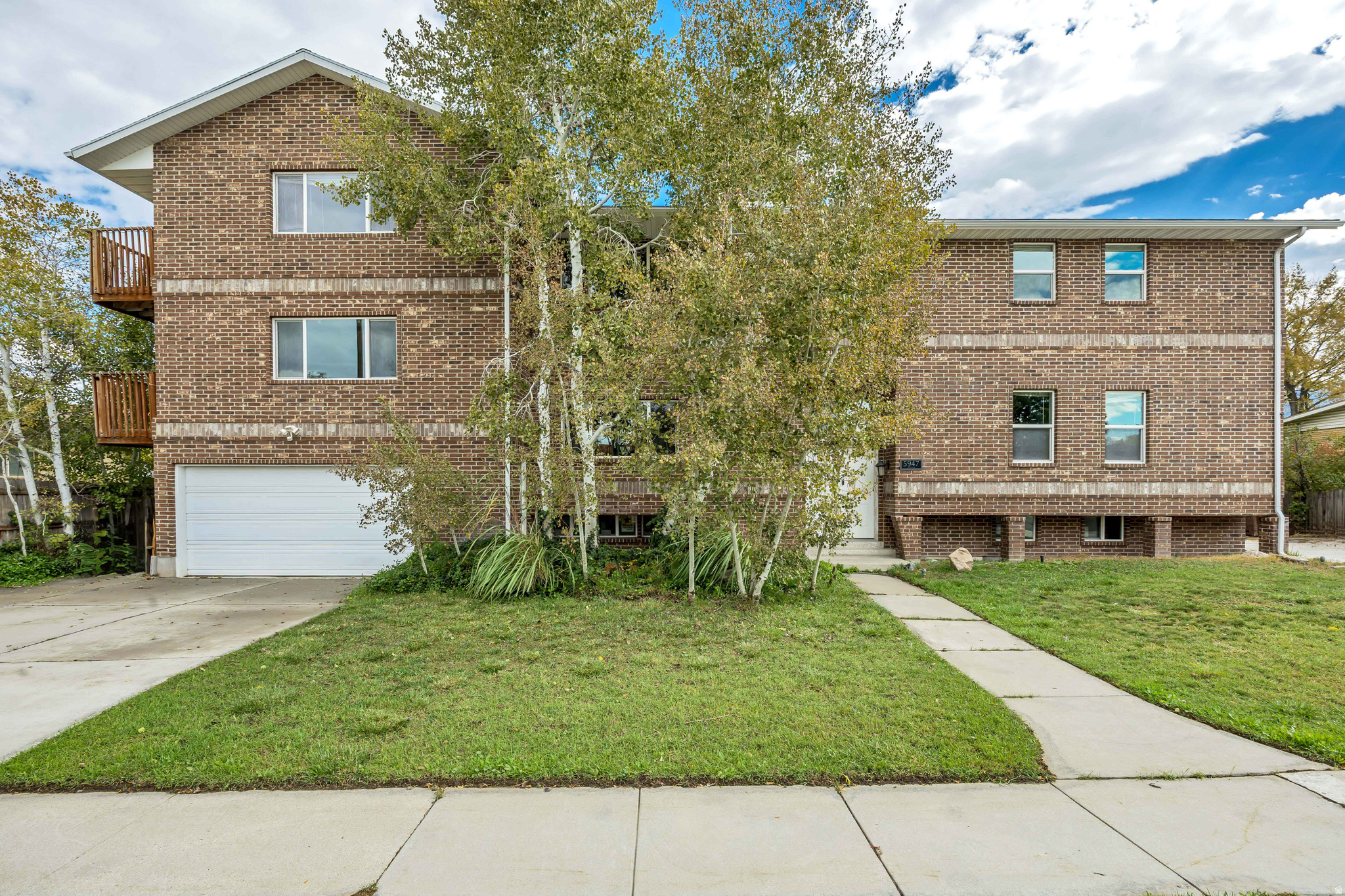 PRICE REDUCED! Come see this spacious home on a quiet cul-de-sac. This home needs your finishing touches but has numerous updates with endless possibilities. The large garage with separate work space and double door access gives you all the space you need to work on home projects. Three oversized family rooms gives so much open space with places for workout rooms, offices, studies, gaming and theater rooms. Enjoy the private backyard under the large covered deck right off the dining area. Two driveways to hold all your vehicles, RVs and boats. All information provided as a courtesy. Buyer to verify all information. Square footage figures are provided as a courtesy estimate only and were obtained from appraisal.  Buyer is advised to obtain an independent measurement.