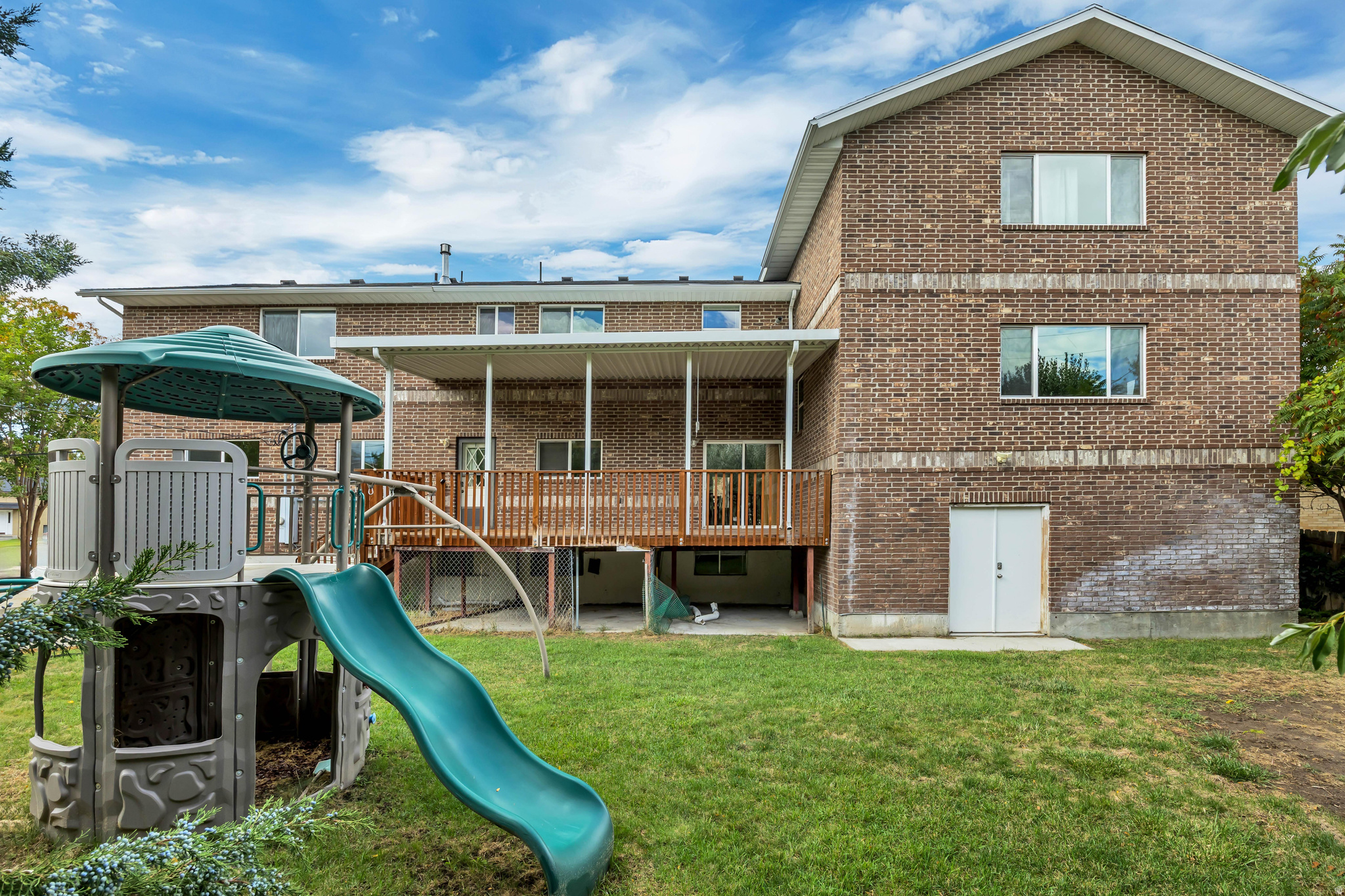 EASTVIEW - Residential