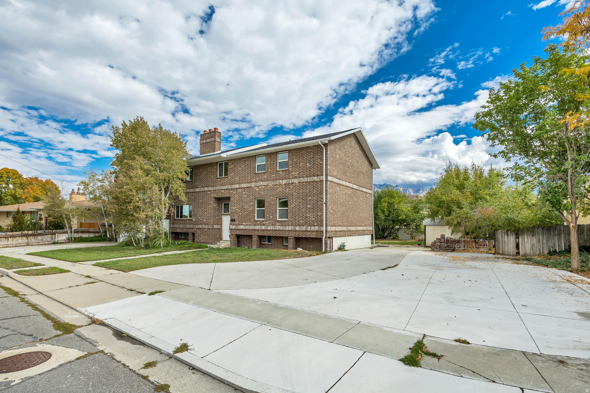 EASTVIEW - Residential