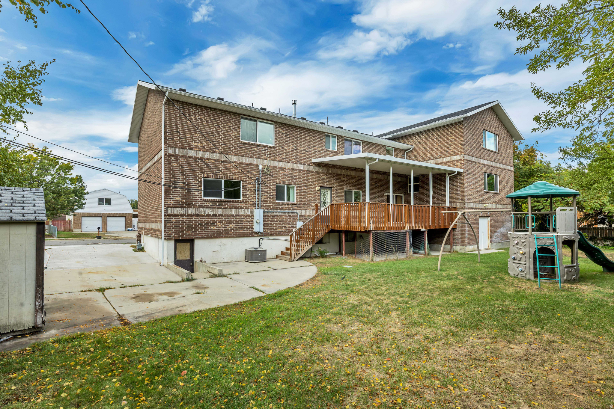 EASTVIEW - Residential