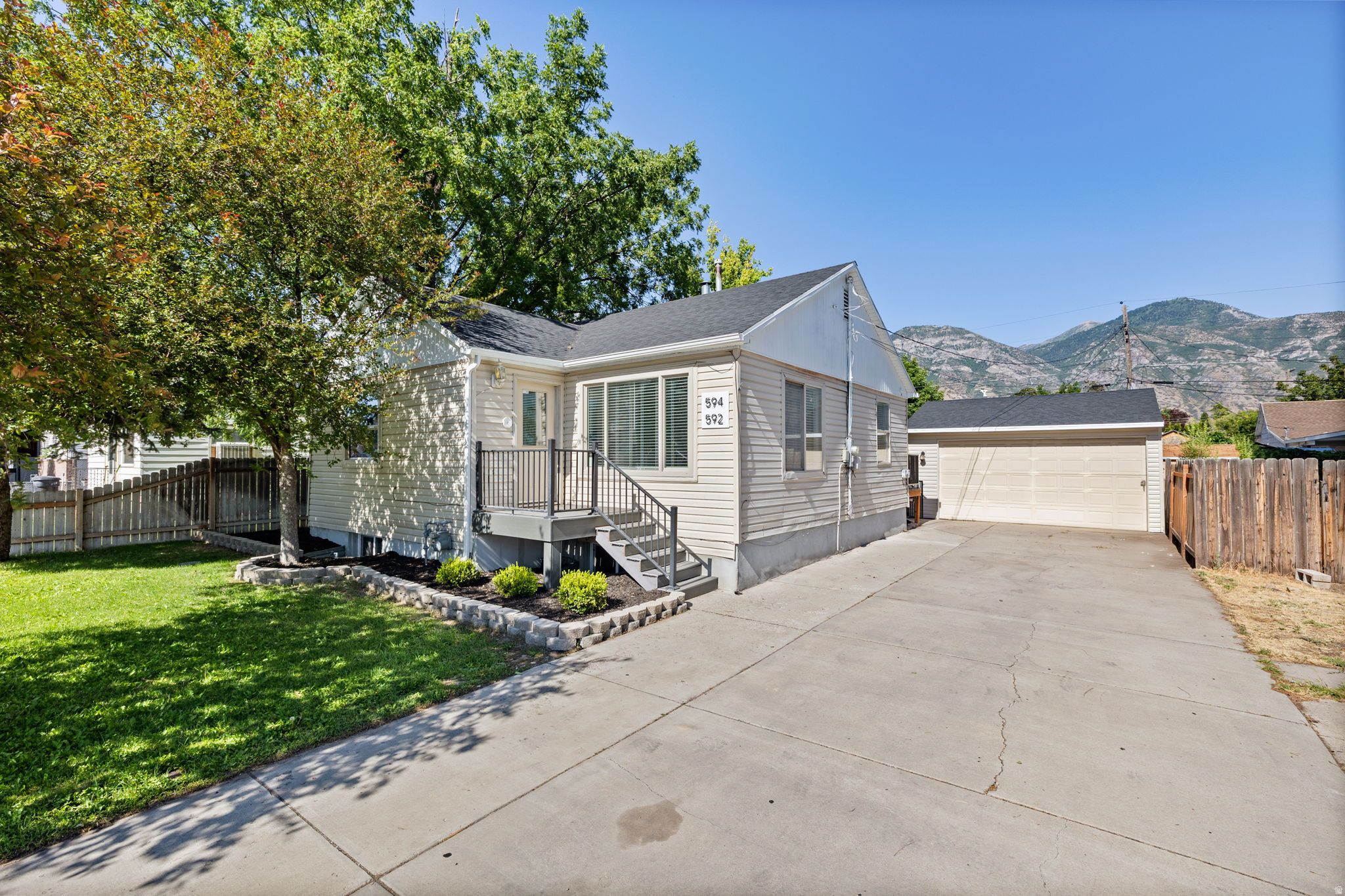 TAYLOR - Residential