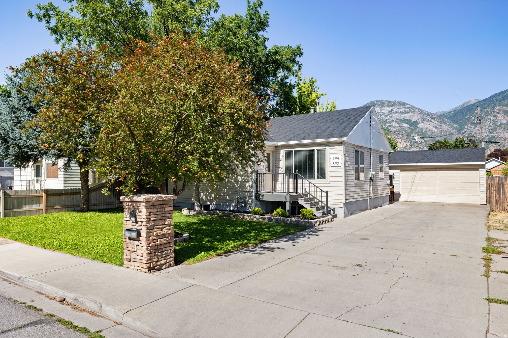 TAYLOR - Residential