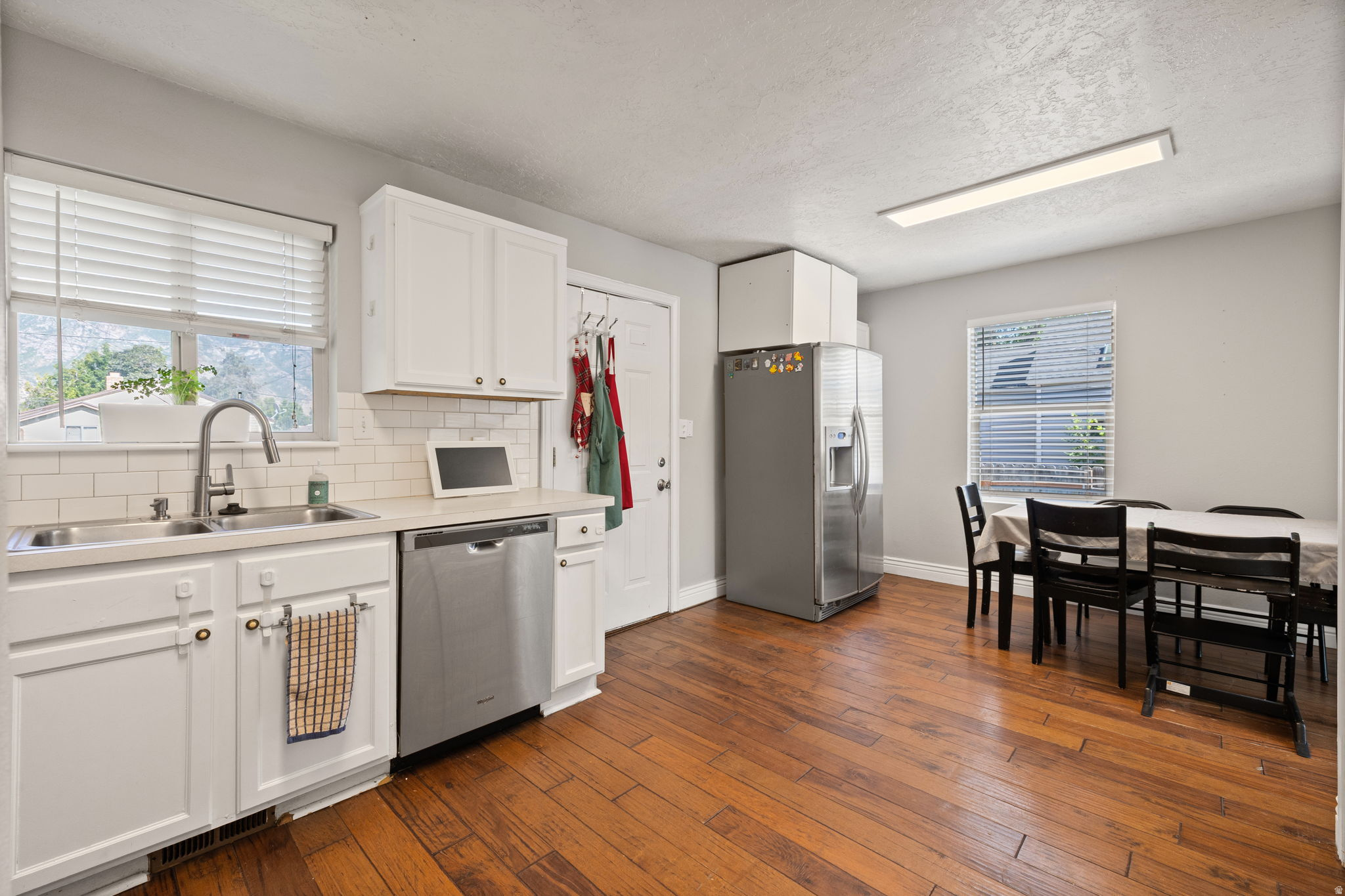 TAYLOR - Residential