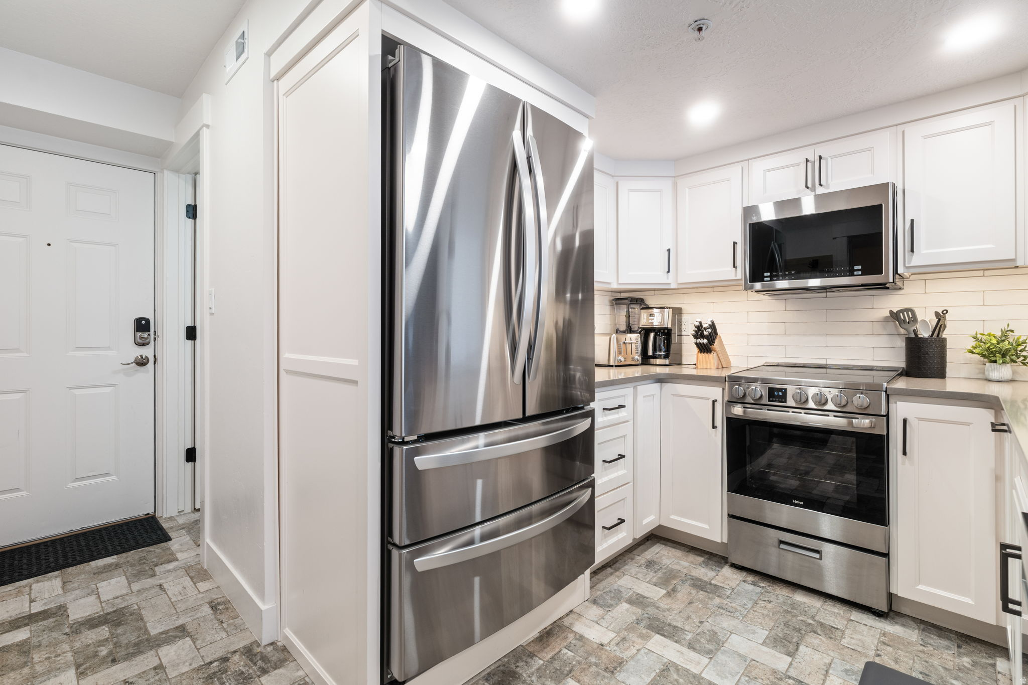 NEW CLAIM CONDOMINIUM - Residential