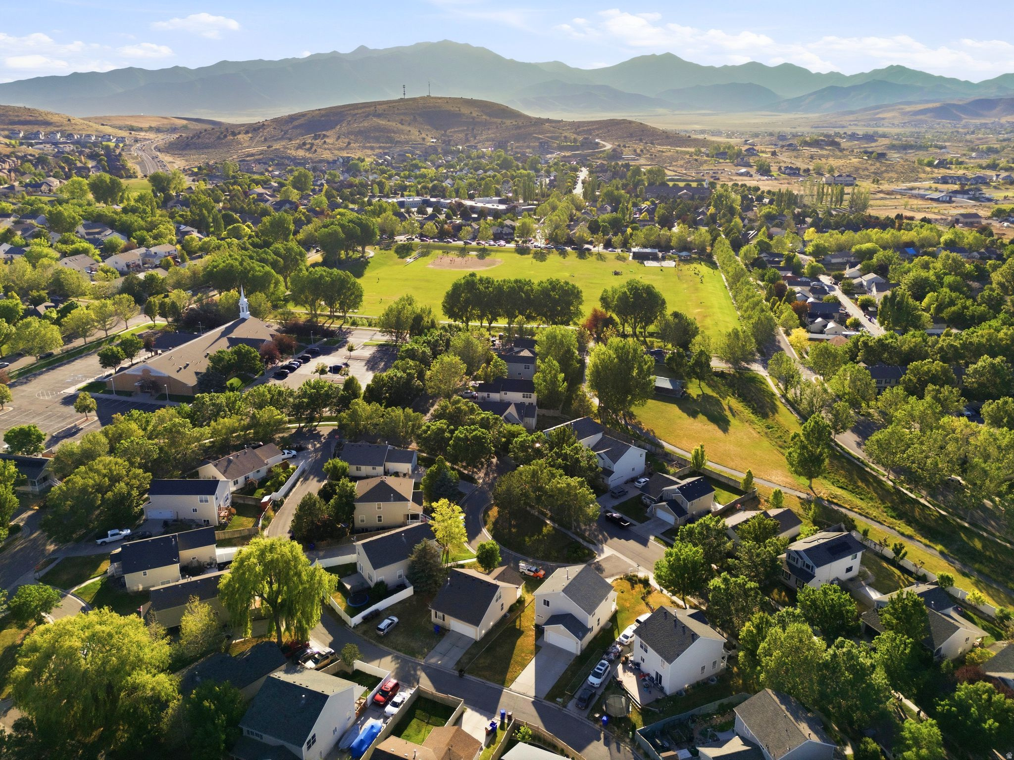 CHIMNEY ROCK - Residential