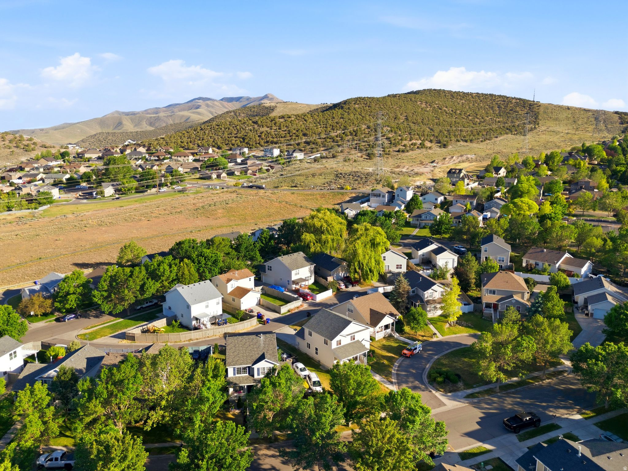CHIMNEY ROCK - Residential