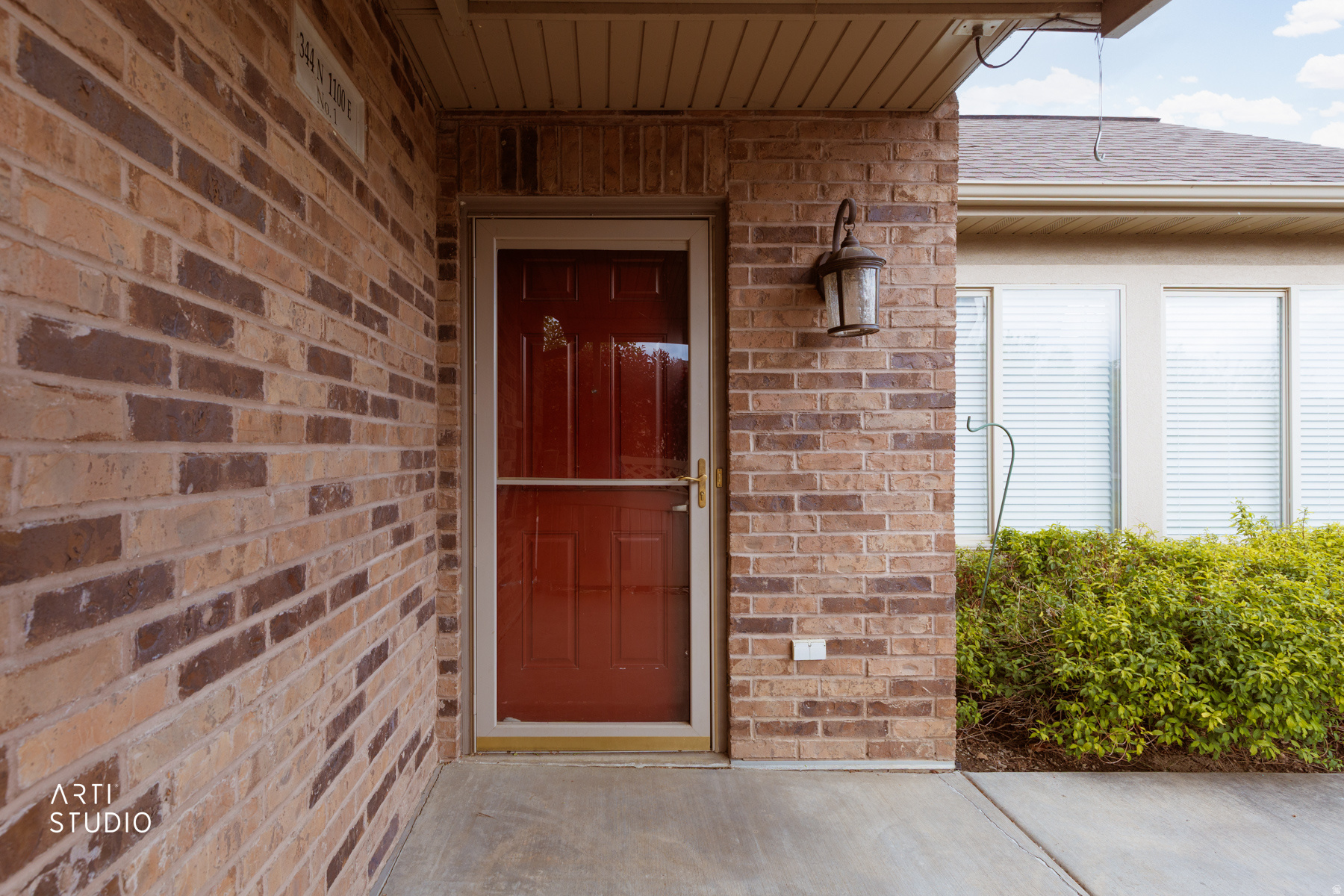 MEADOW PARK VILLAS - Residential