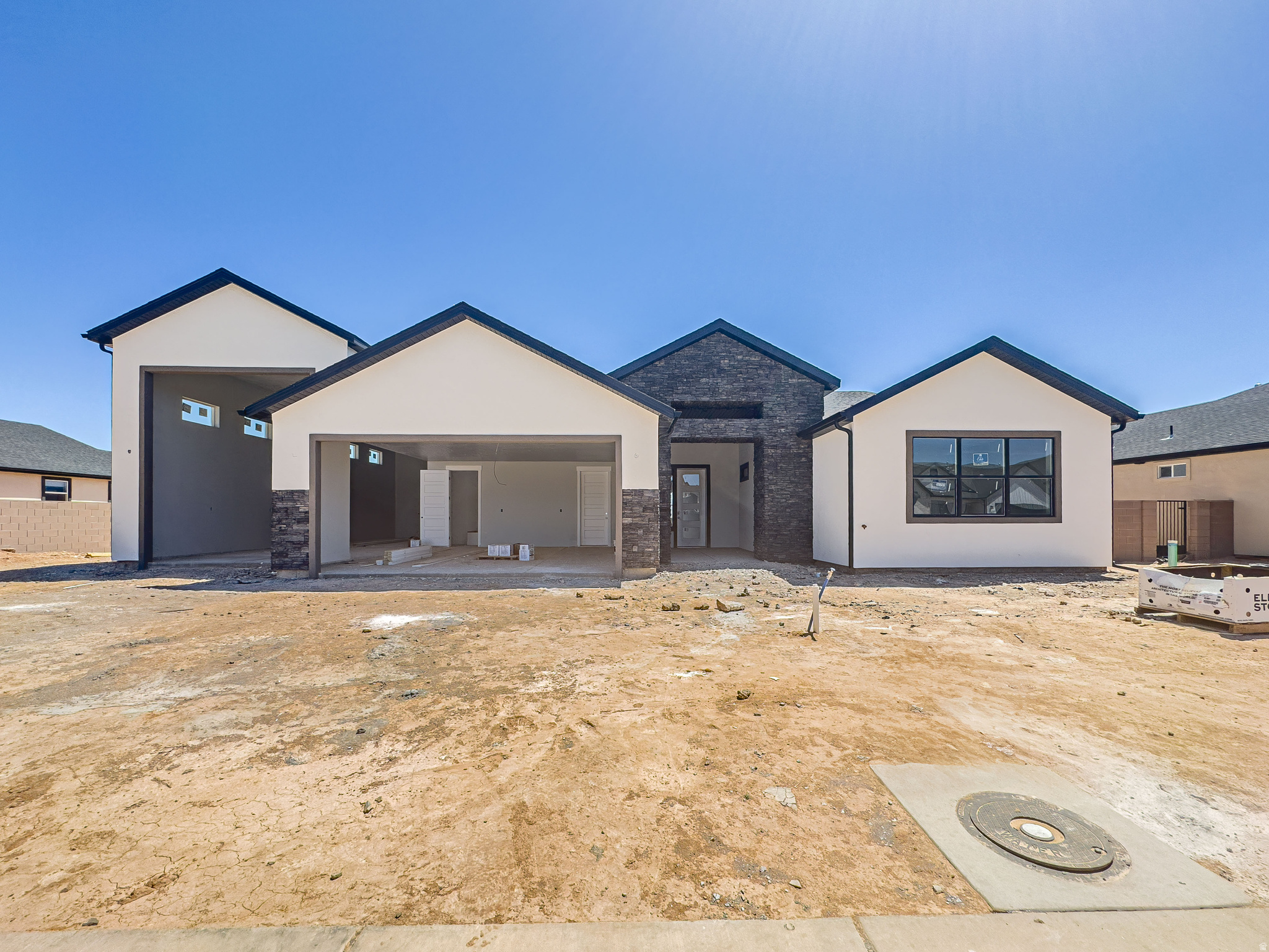 IRON WEST - Residential