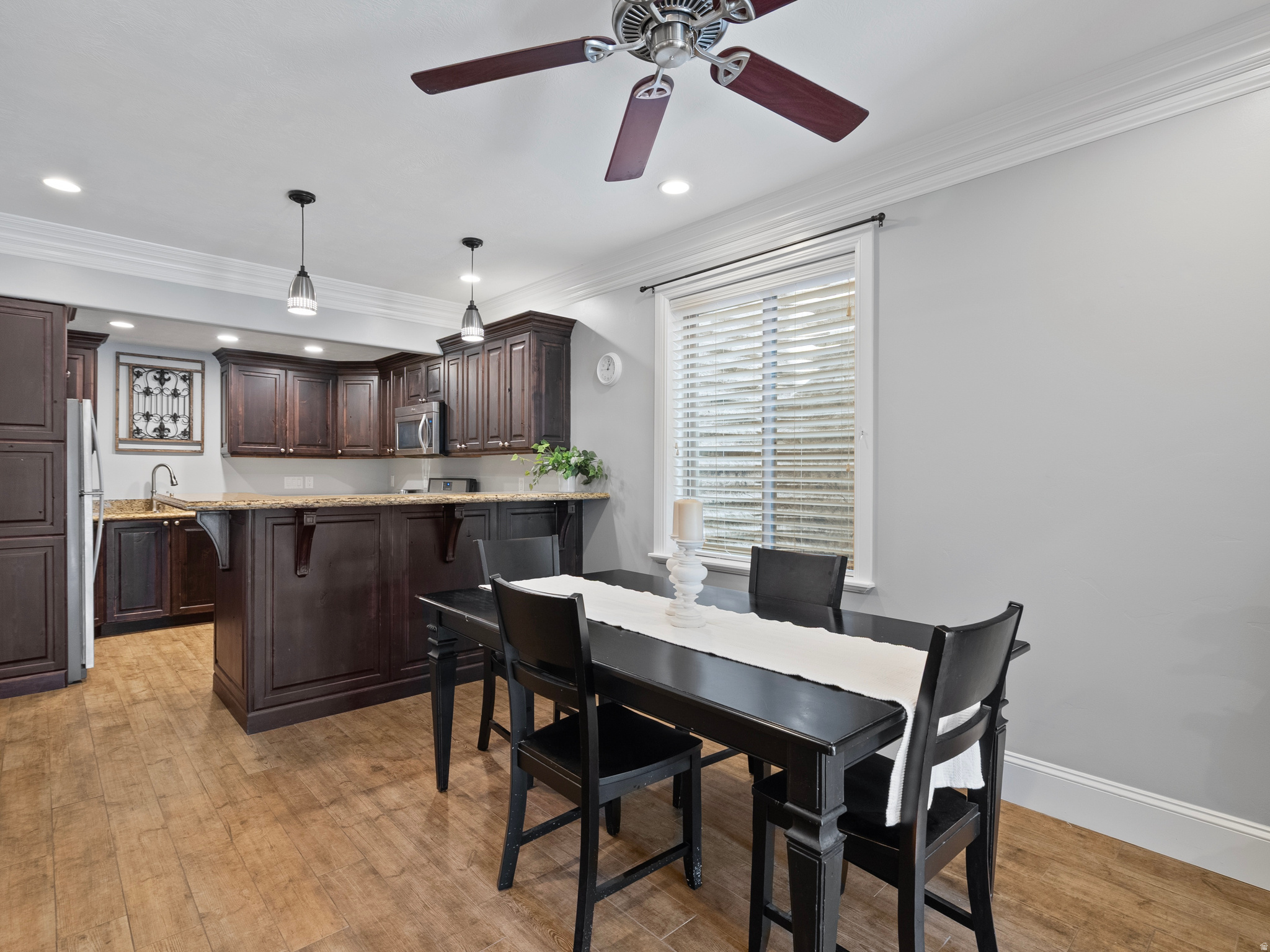 GROVE@FARMINGTON CR - Residential