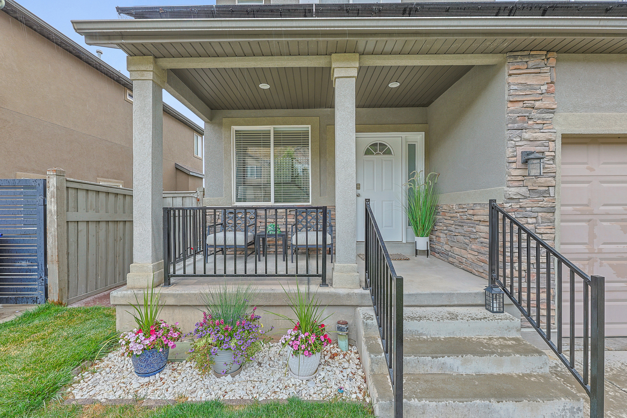 HIDDEN CANYON - Residential