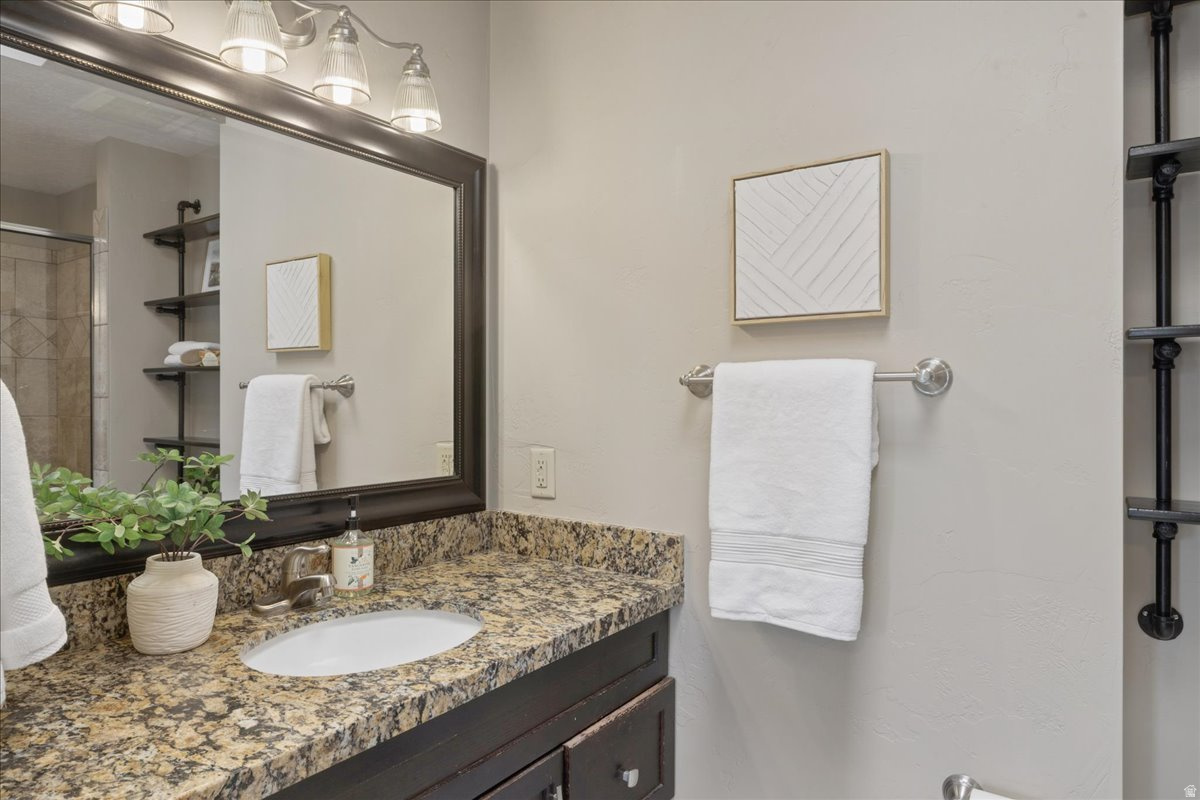KING CLARION - Residential