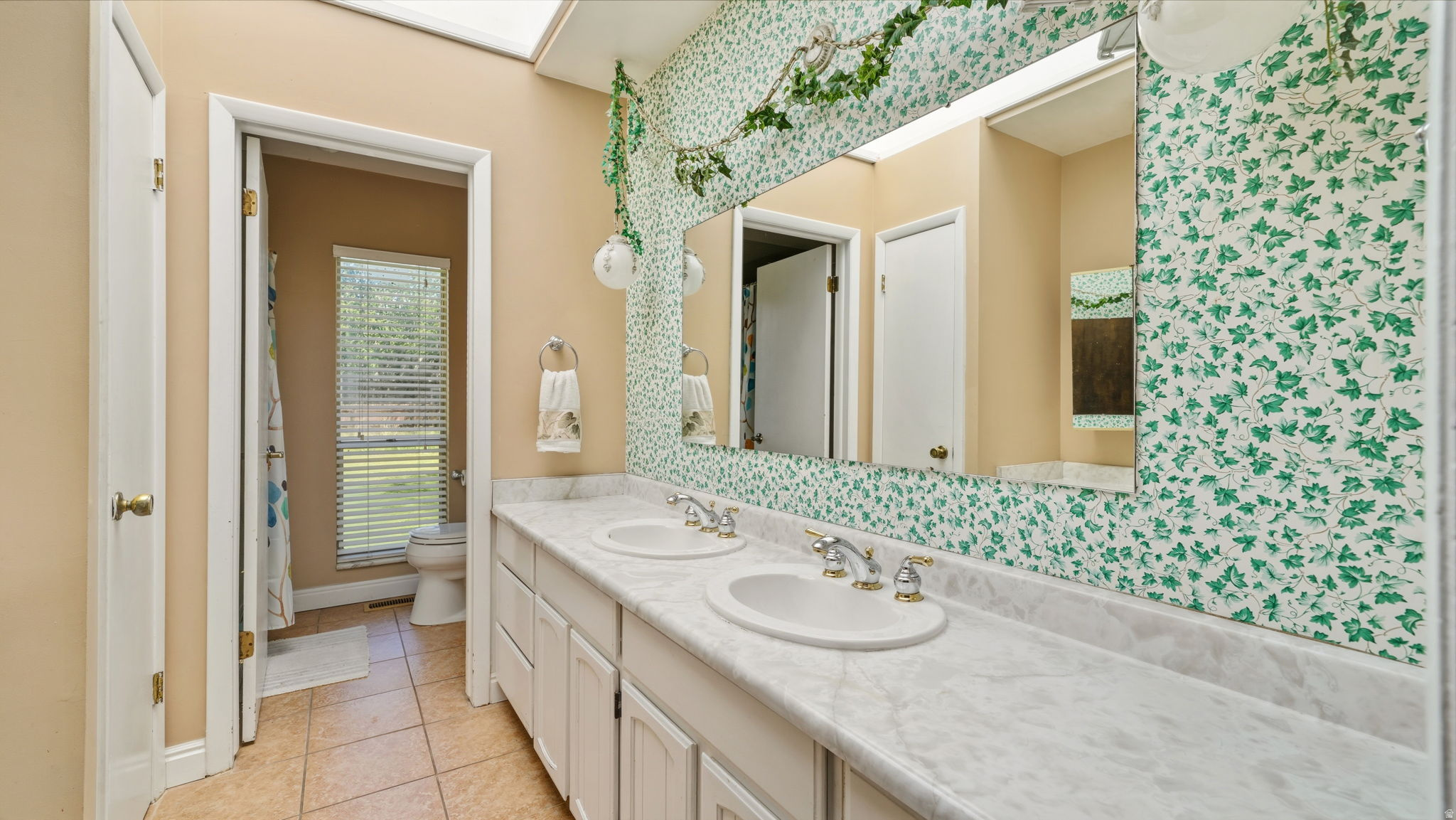 MEREWOOD - Residential