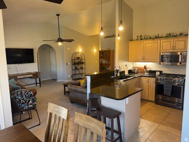 PADRE LAKES TH 4 AMD - Residential