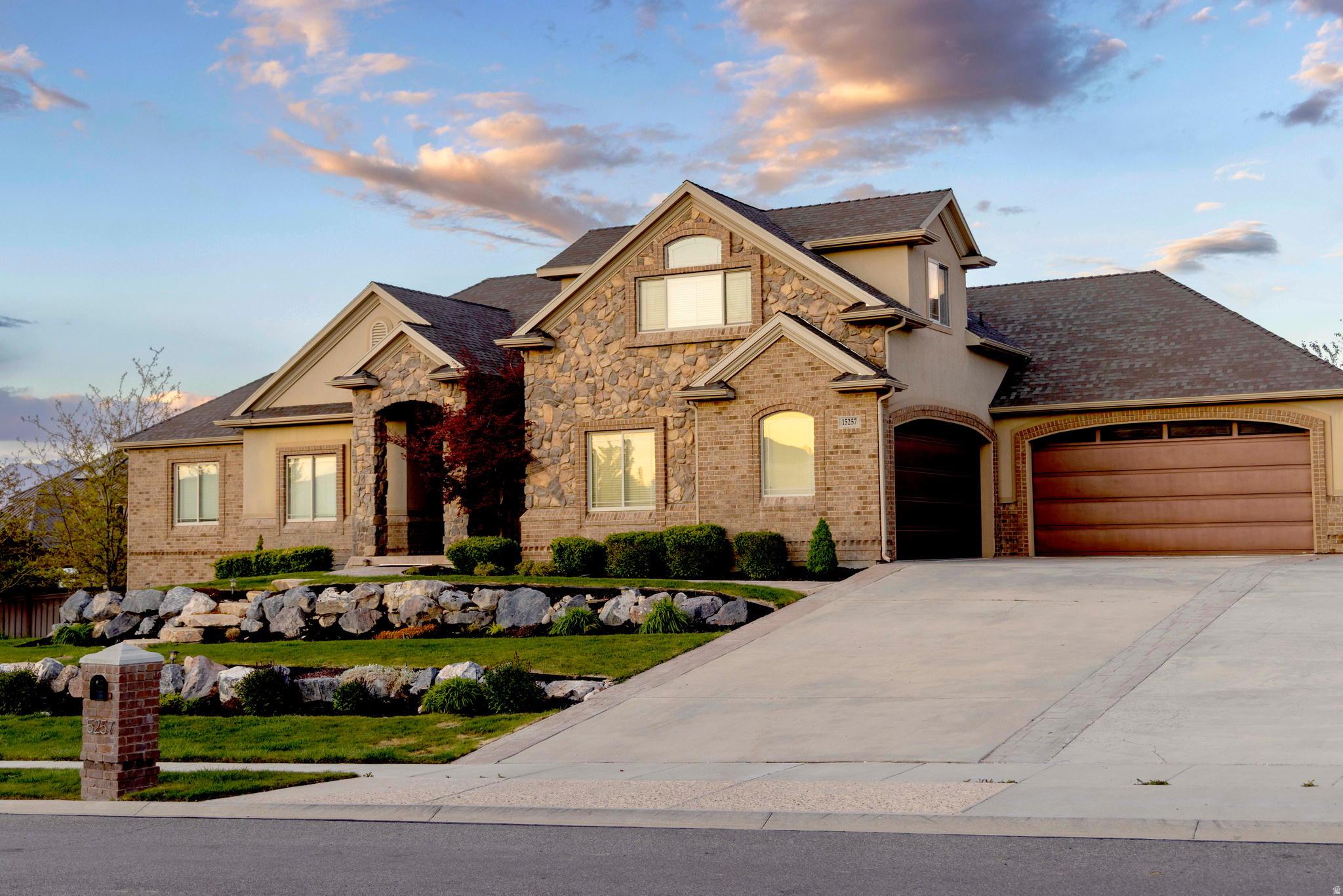 SCENIC RIDGE ESTATES - Residential