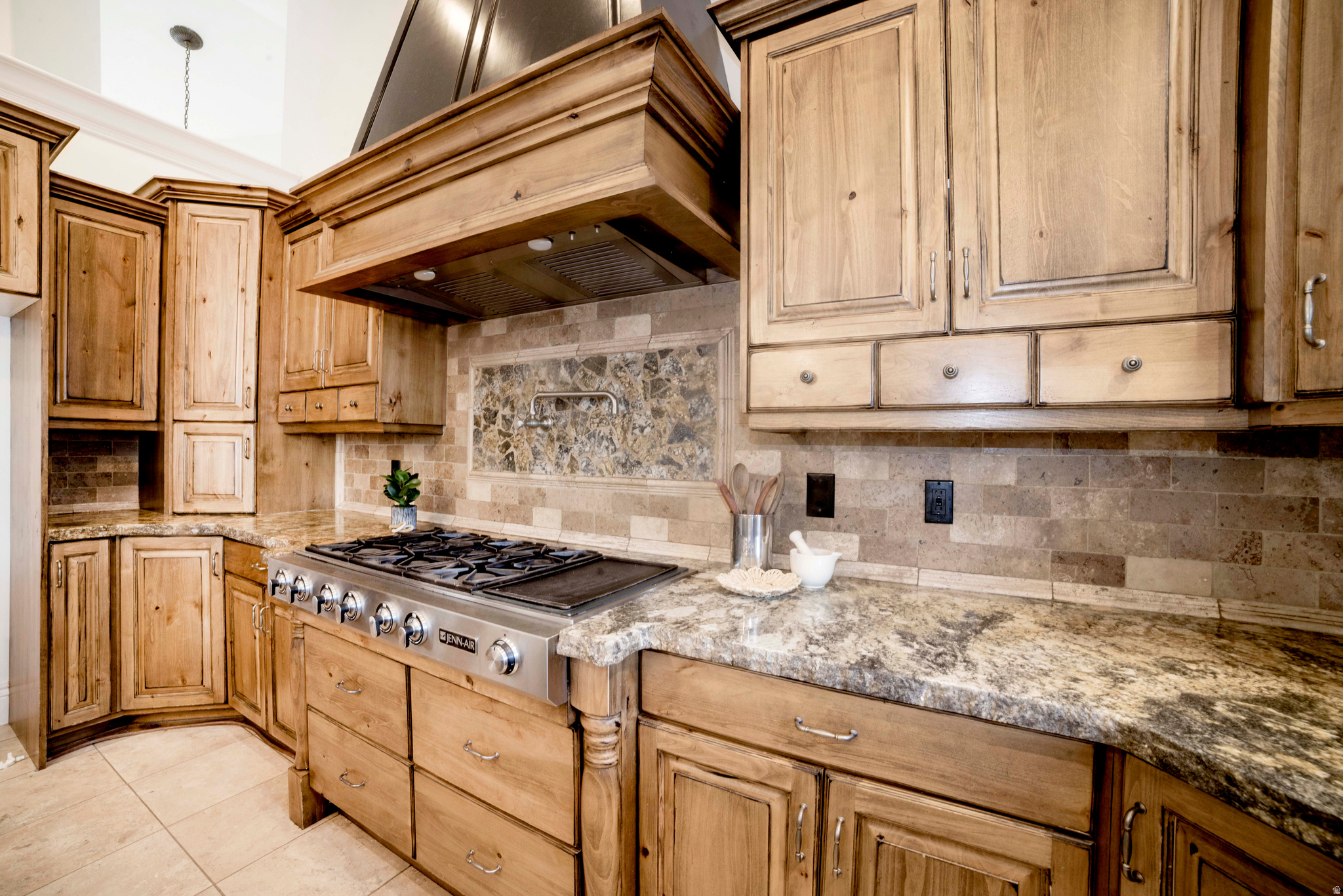 SCENIC RIDGE ESTATES - Residential