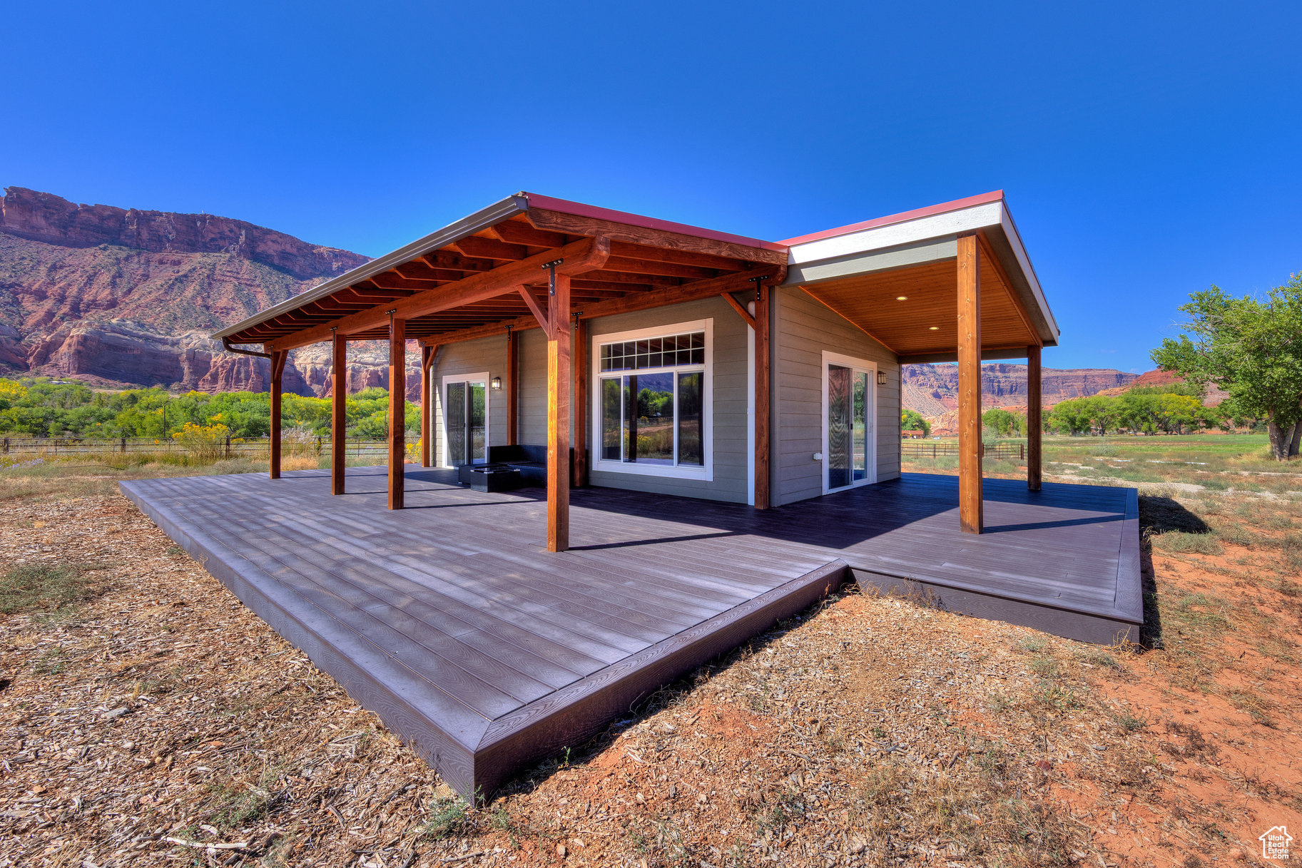 CASTLE VALLEY RIVER RANCHOS - Residential