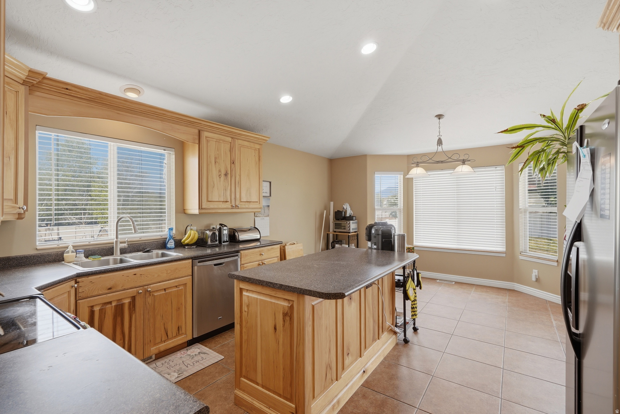 SOUTH WILLOW ESTATES - Residential