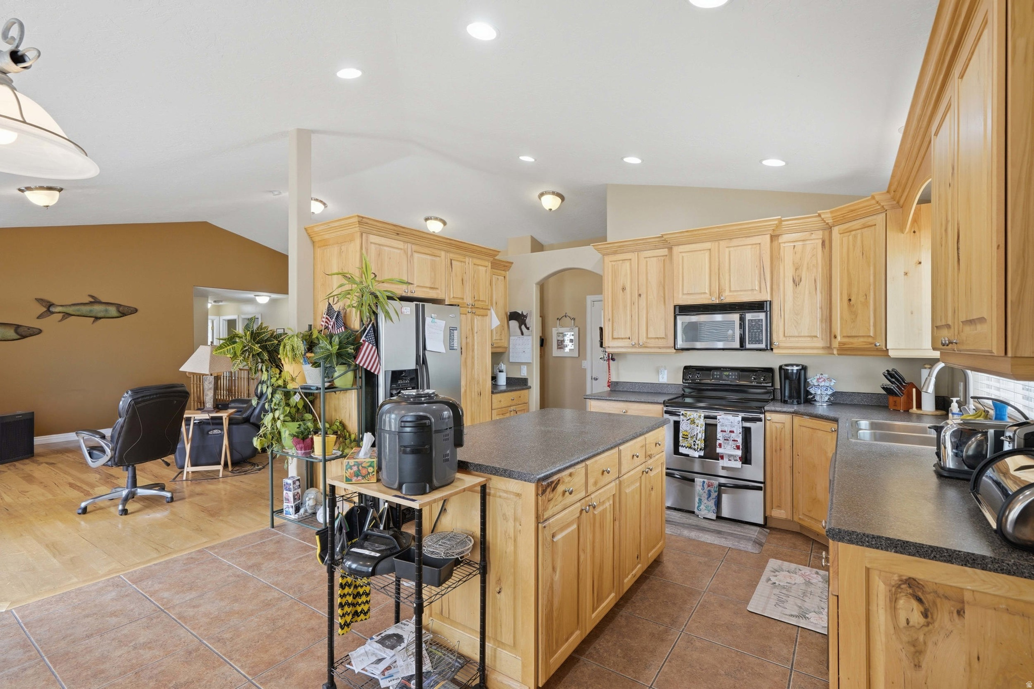 SOUTH WILLOW ESTATES - Residential
