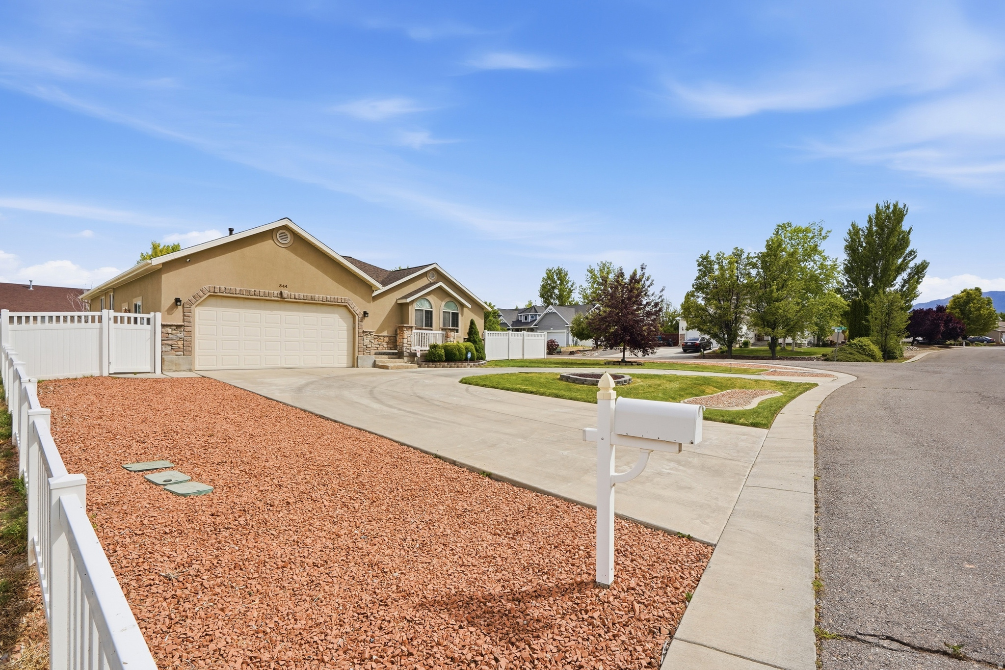 SOUTH WILLOW ESTATES - Residential