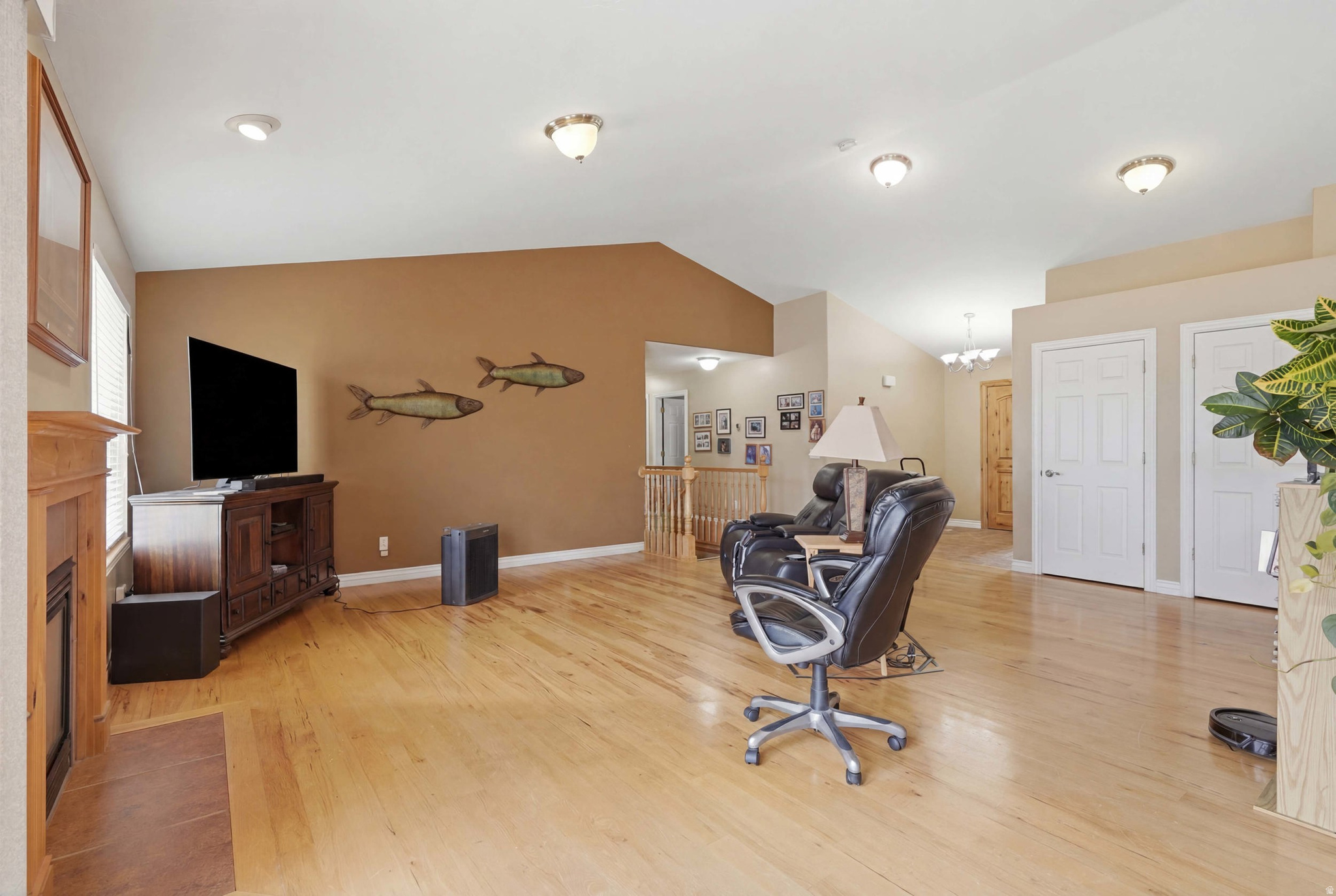 SOUTH WILLOW ESTATES - Residential