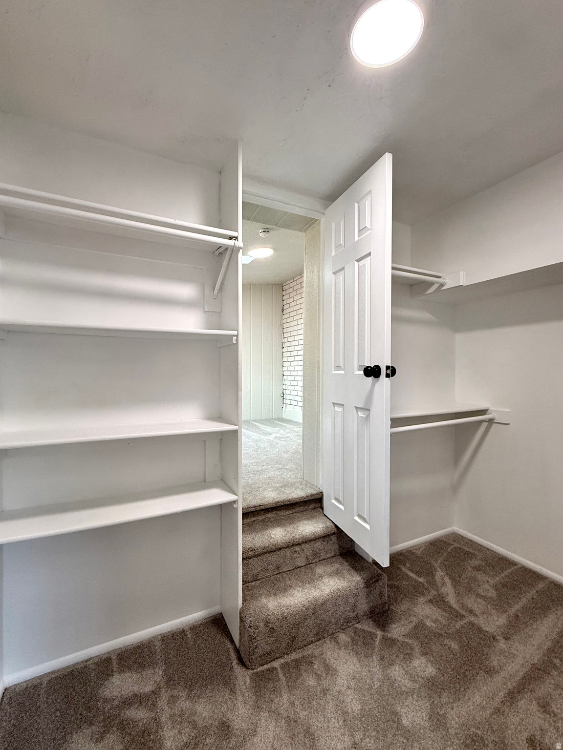 MEADOWS - Residential