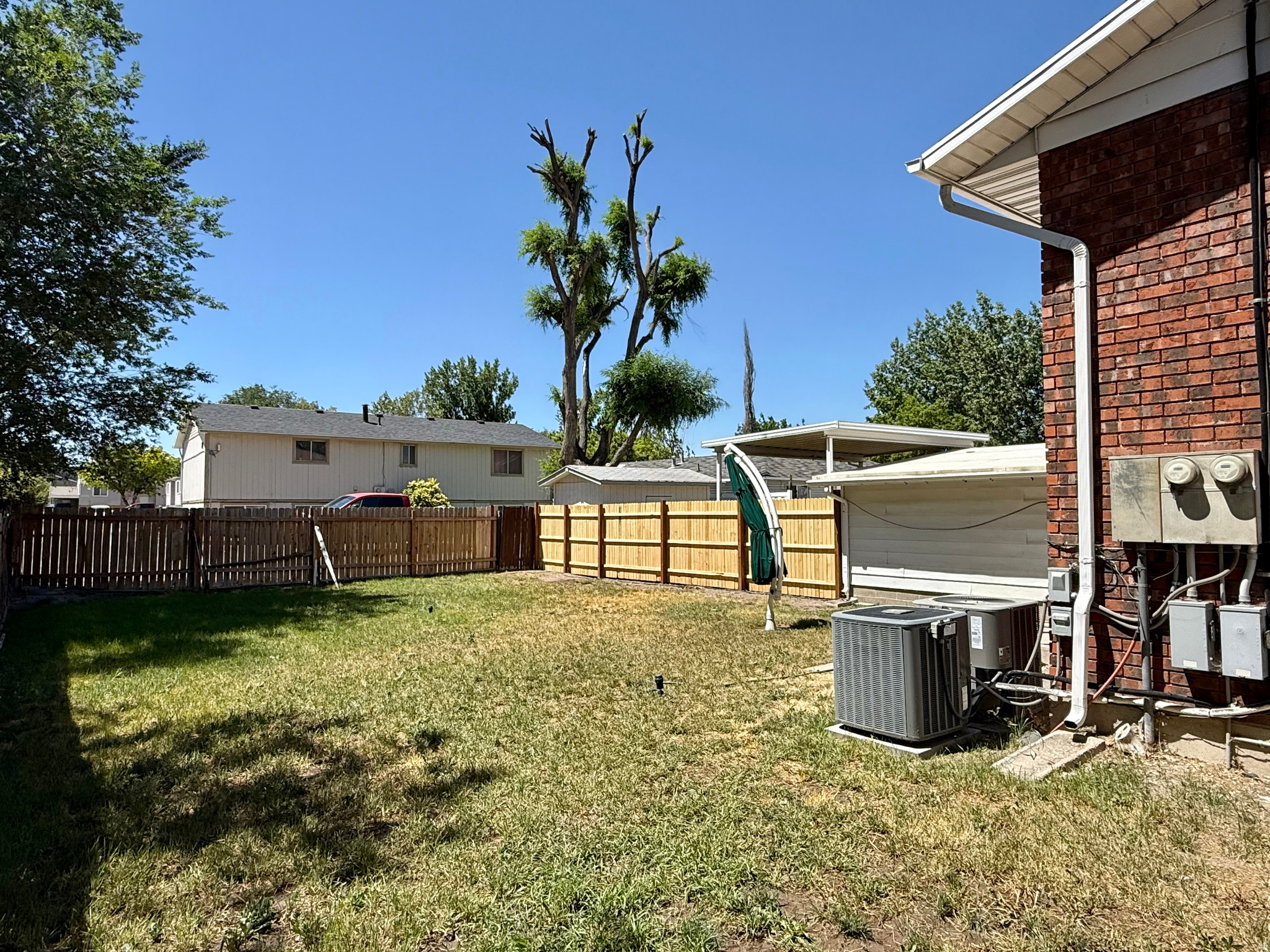 MEADOWS - Residential