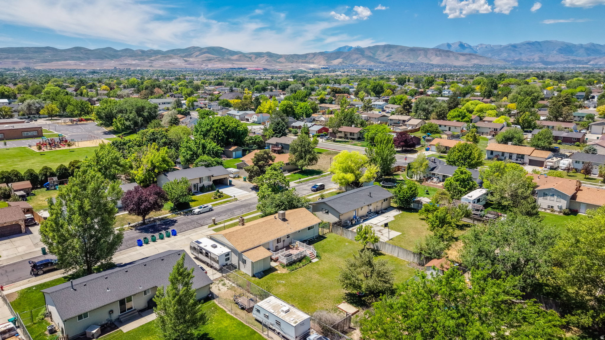 PUEBLO DEL - Residential