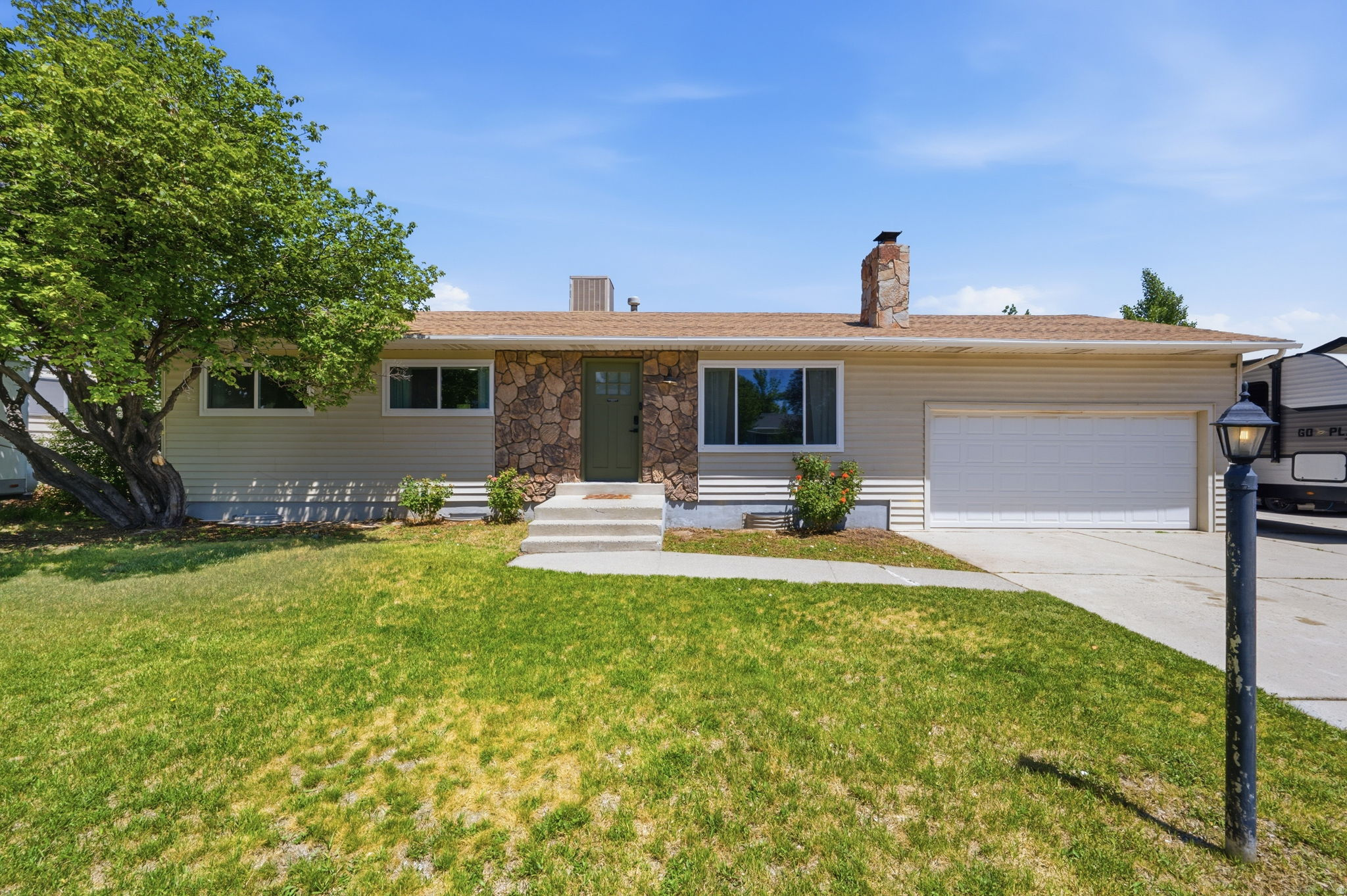 PUEBLO DEL - Residential