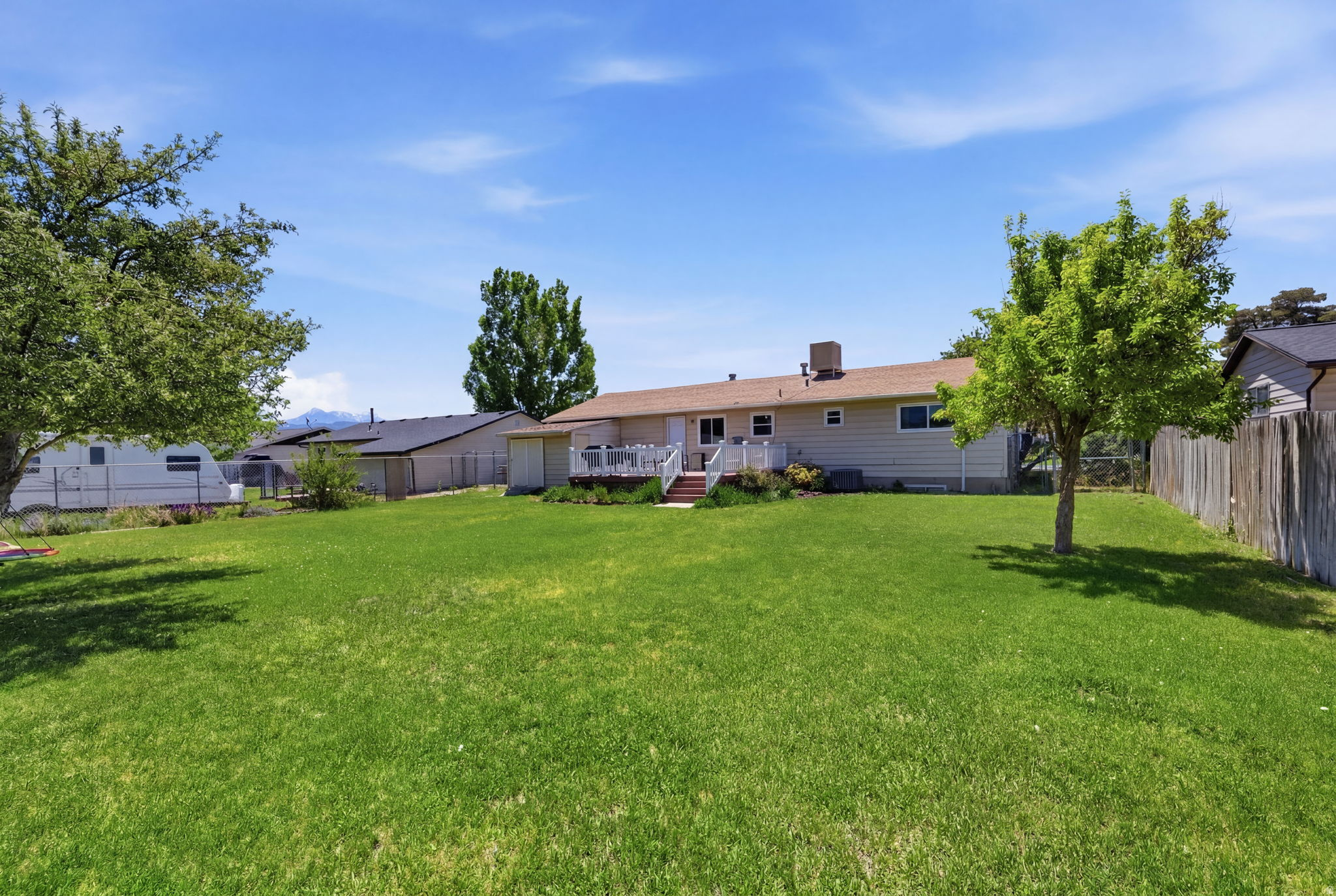 PUEBLO DEL - Residential