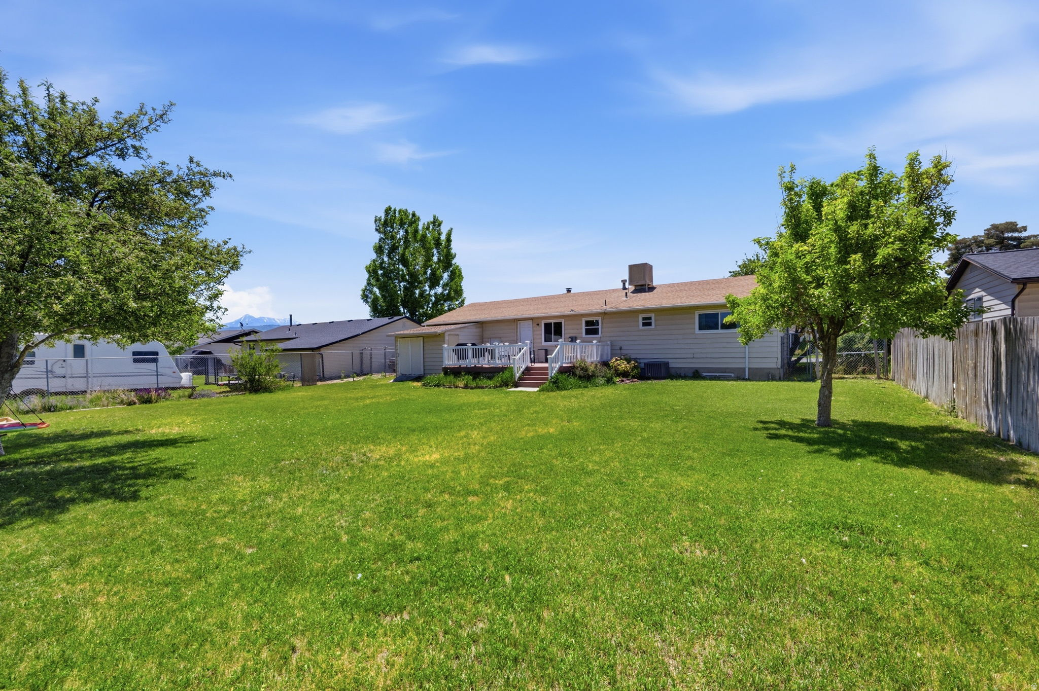 PUEBLO DEL - Residential