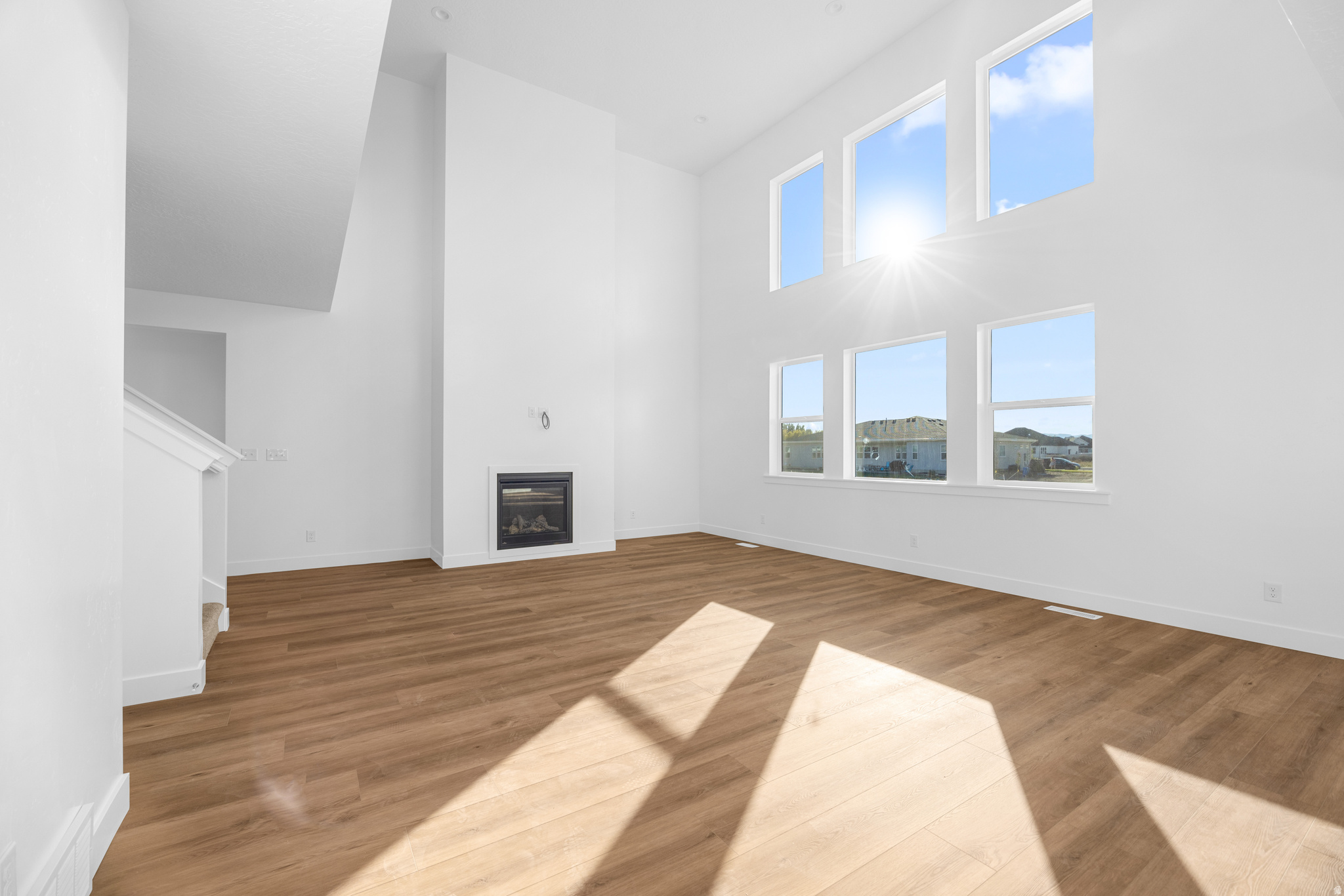 GRINDSTONE ESTATES - Residential