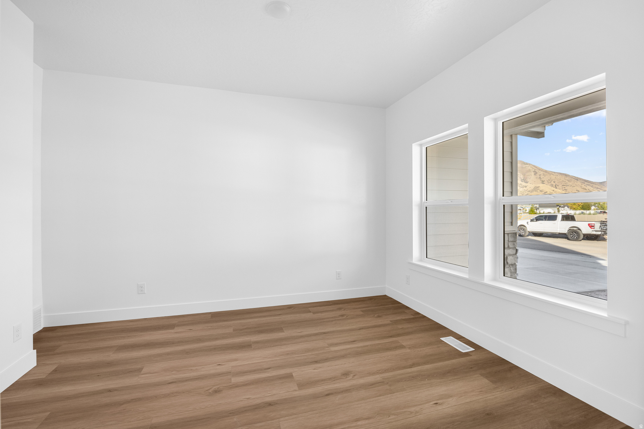 GRINDSTONE ESTATES - Residential