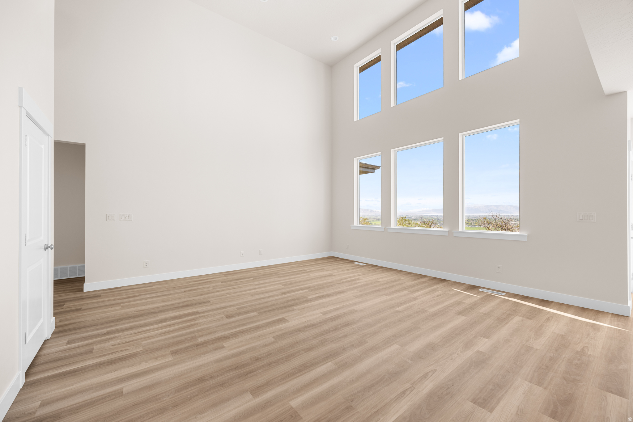GRINDSTONE ESTATES - Residential