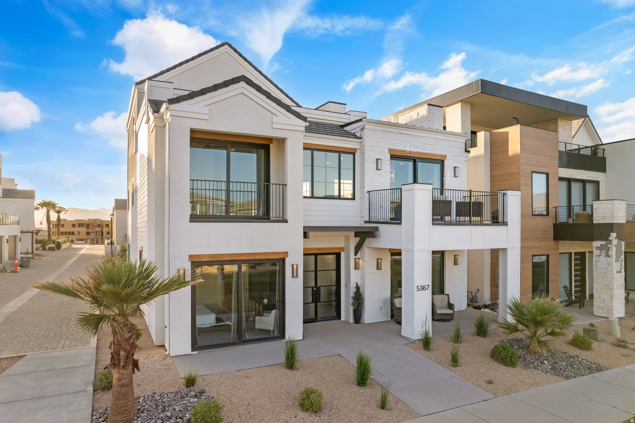 DESERT COLOR RESORT PH 3 - Residential