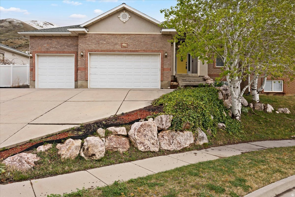 3 MILE CREEK - Residential