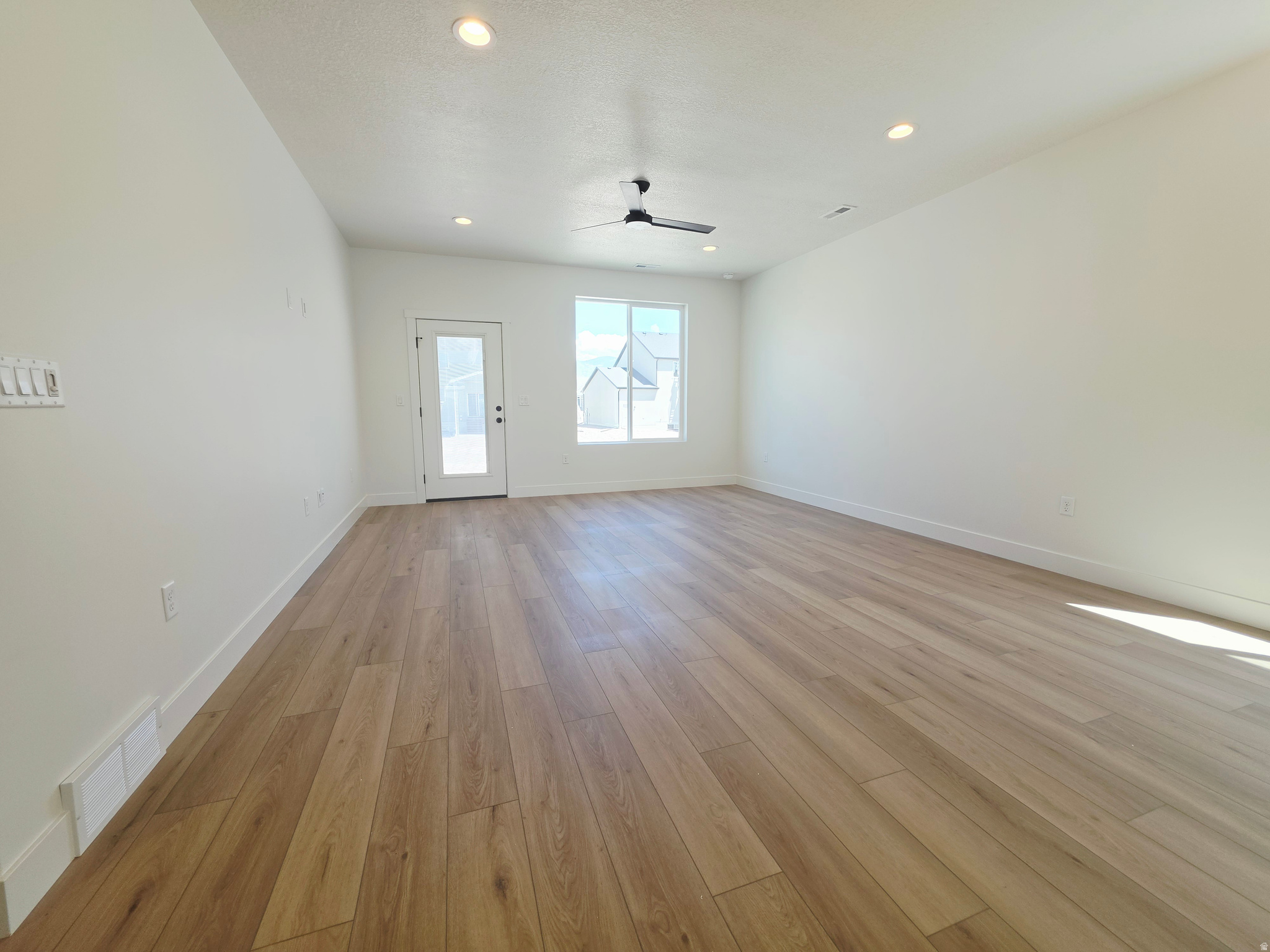 CREEKSIDE AT JDC RANCH - Residential