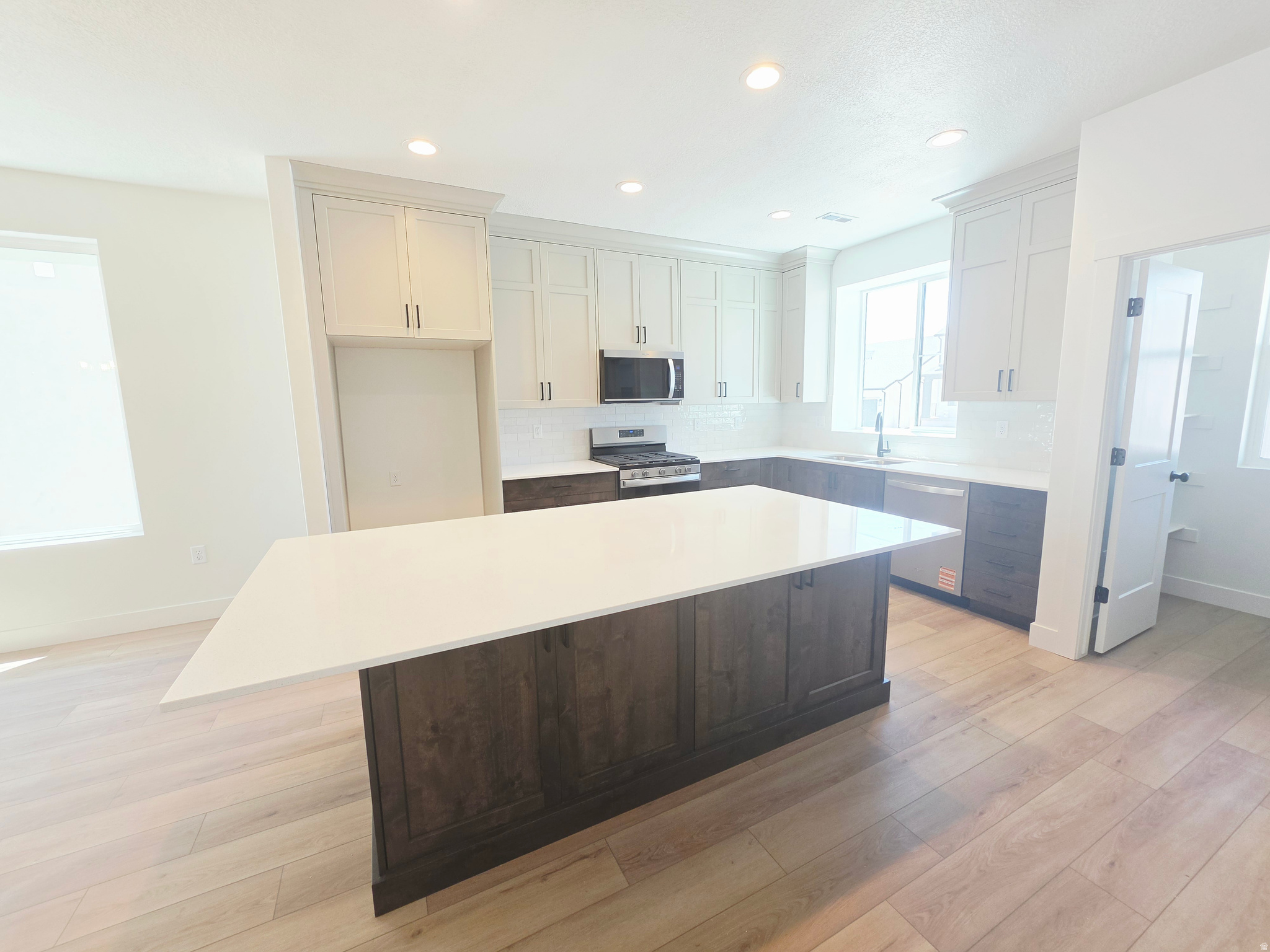 CREEKSIDE AT JDC RANCH - Residential