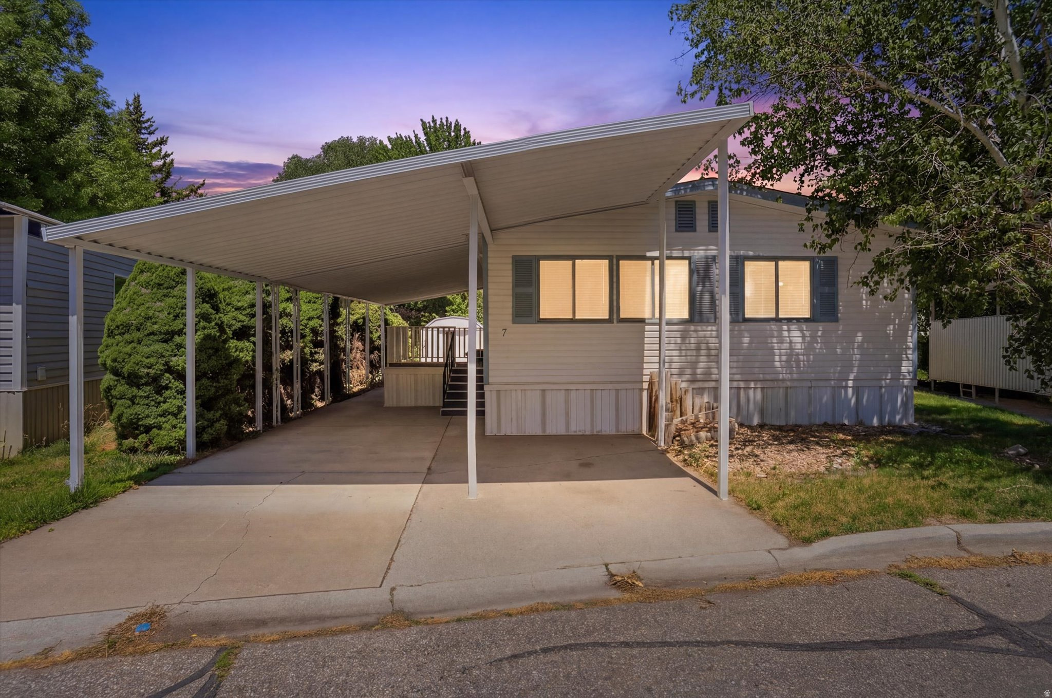 COTTONWOOD - Residential