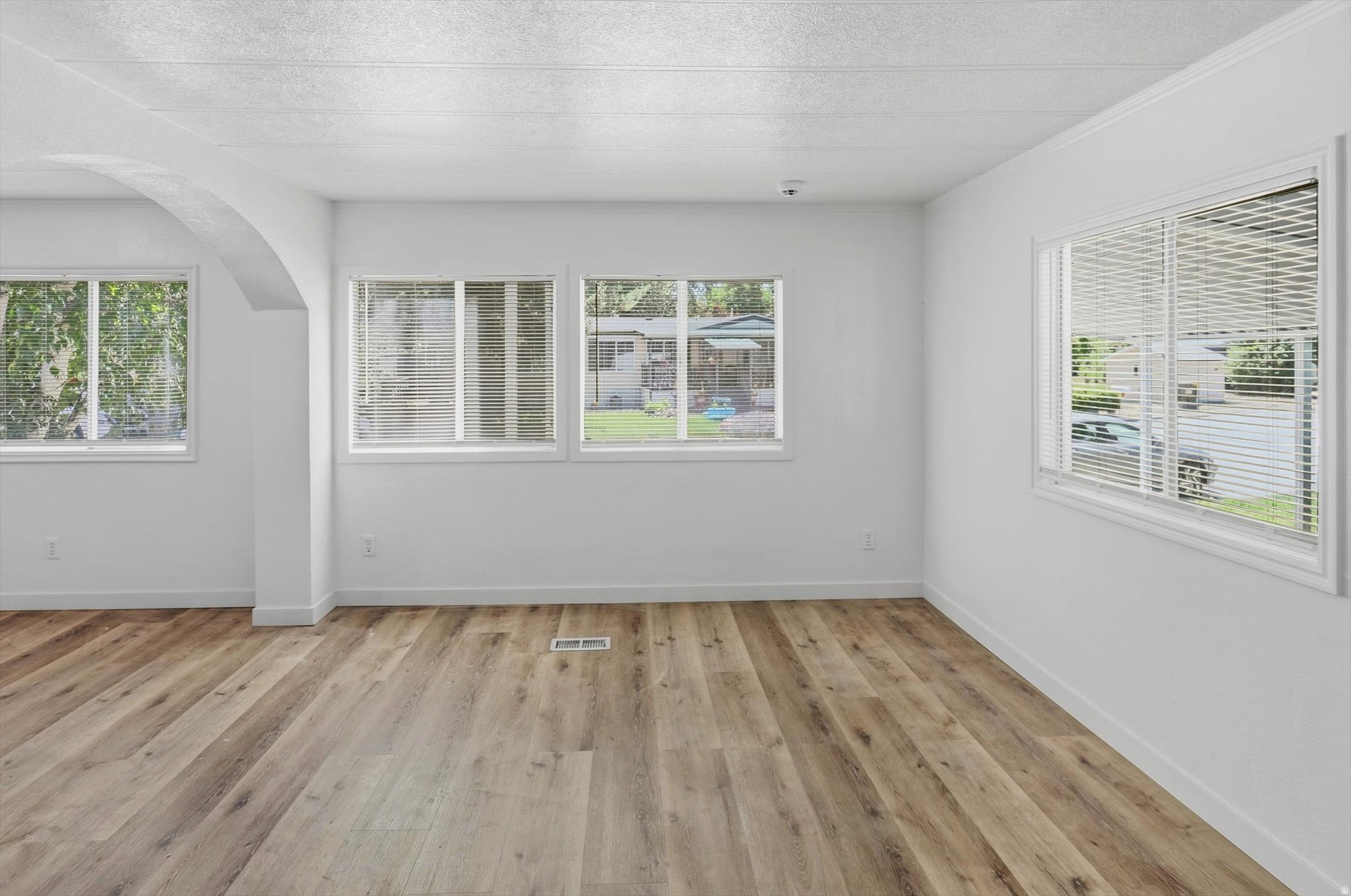 COTTONWOOD - Residential