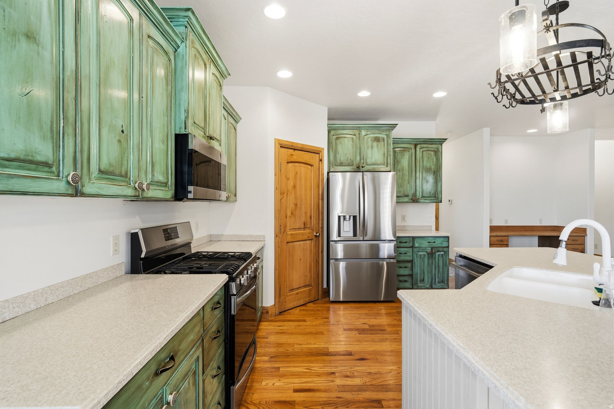 THE VILLAGE ON THE HEIGHTS PH 1 - Residential