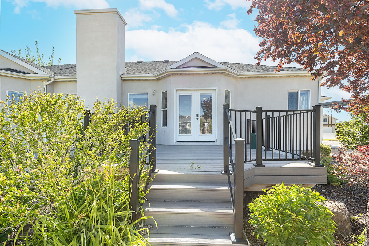 WEST VIEW ESTATES SUBDIVISION - Residential