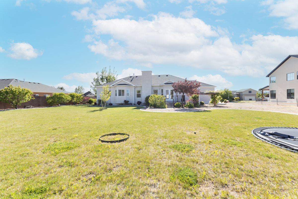 WEST VIEW ESTATES SUBDIVISION - Residential