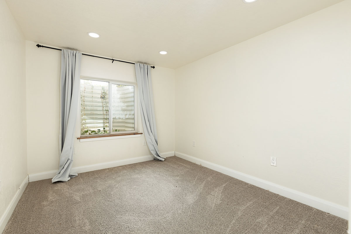WEST VIEW ESTATES SUBDIVISION - Residential