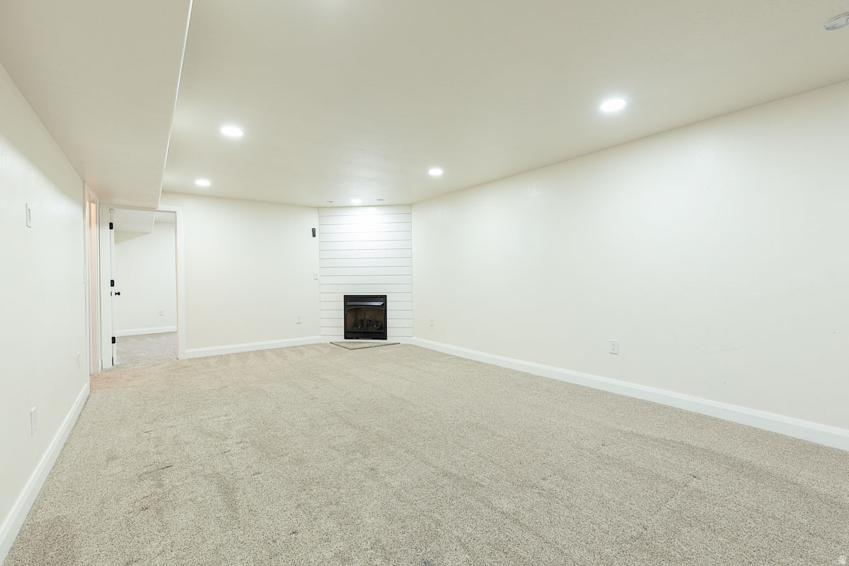 WEST VIEW ESTATES SUBDIVISION - Residential